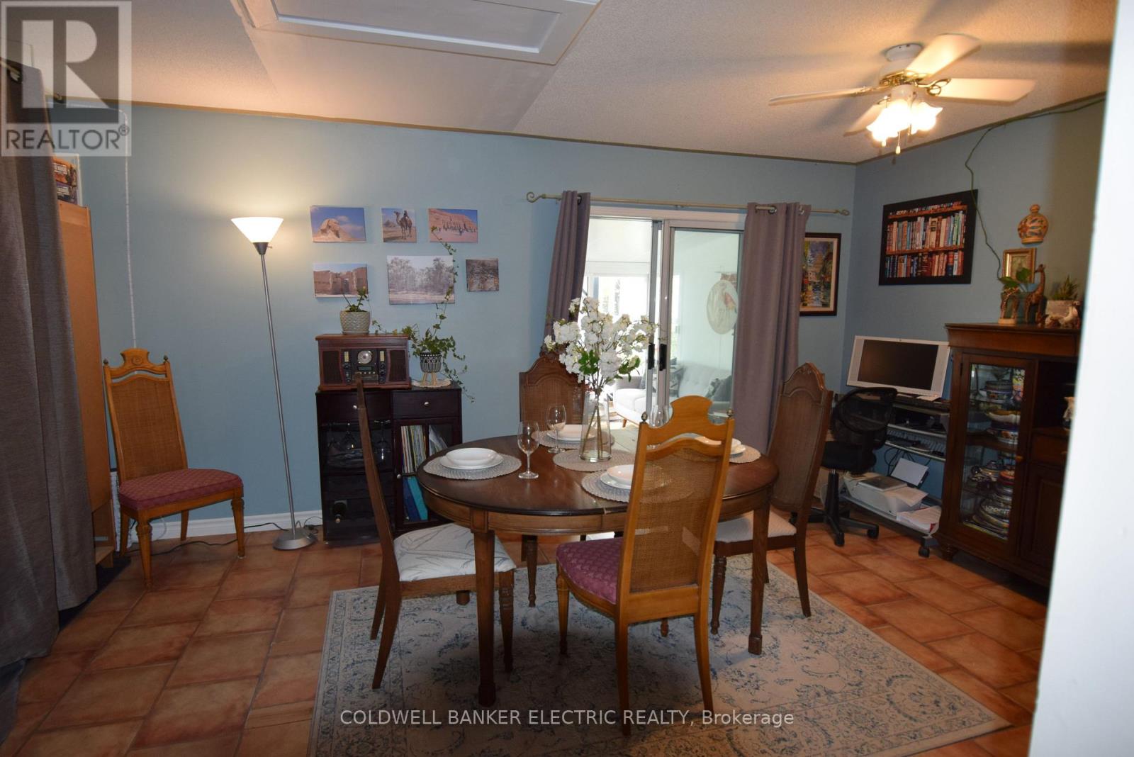 247 Towerhill Road, Peterborough (Northcrest Ward 5), Ontario  K9H 7N1 - Photo 11 - X12478866