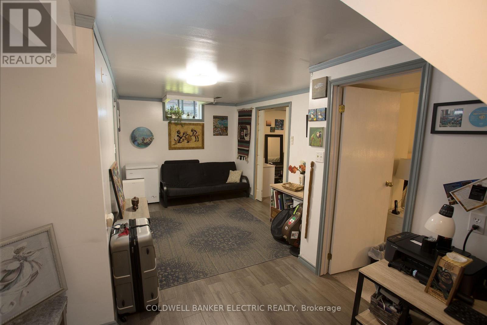 247 Towerhill Road, Peterborough (Northcrest Ward 5), Ontario  K9H 7N1 - Photo 15 - X12478866