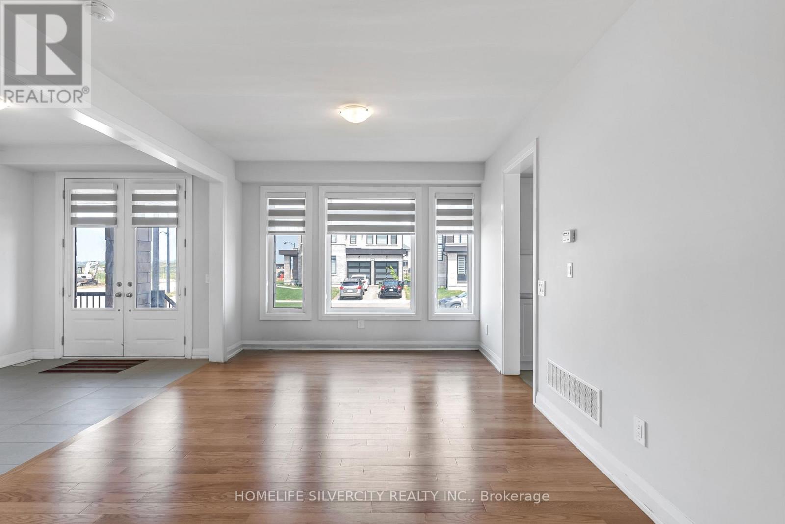 34 Mckay Avenue, Kawartha Lakes (Lindsay), Ontario  K9V 0R2 - Photo 15 - X12478967