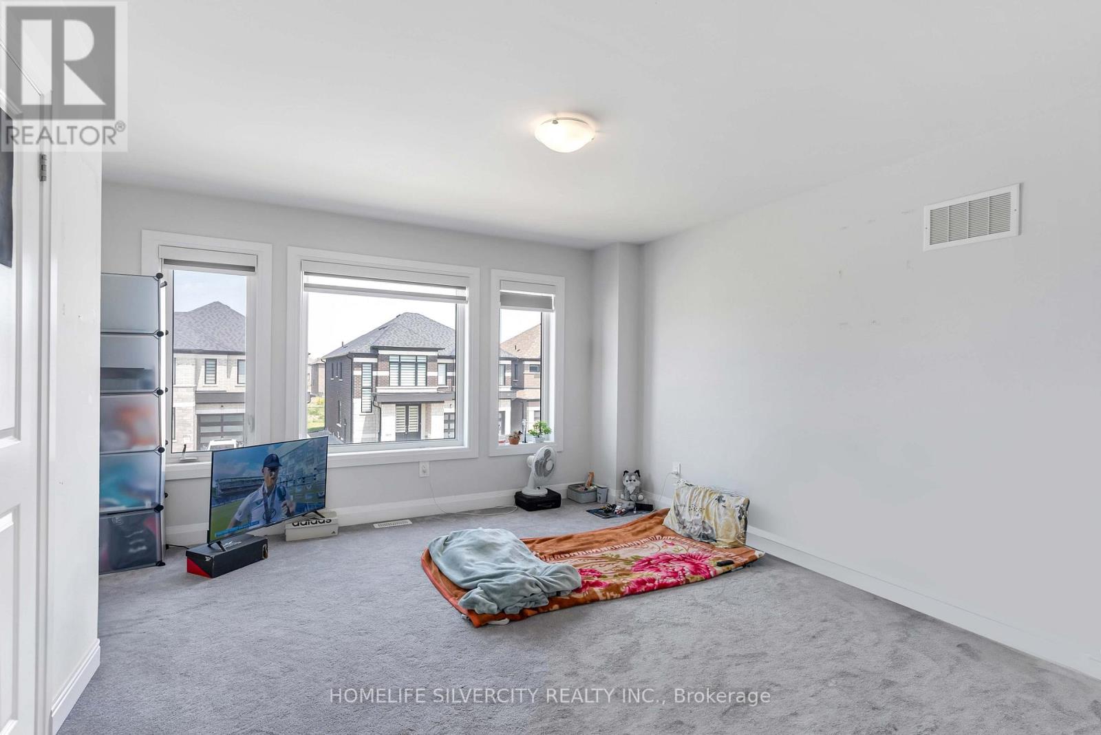 34 Mckay Avenue, Kawartha Lakes (Lindsay), Ontario  K9V 0R2 - Photo 24 - X12478967