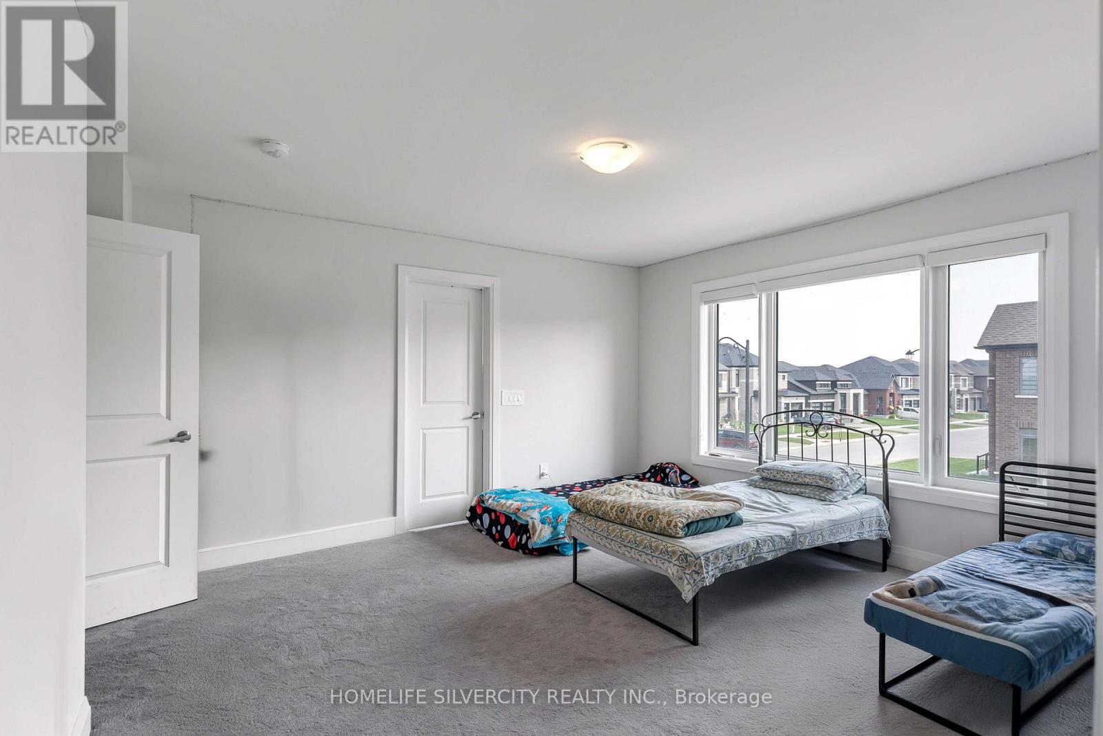 34 Mckay Avenue, Kawartha Lakes (Lindsay), Ontario  K9V 0R2 - Photo 31 - X12478967