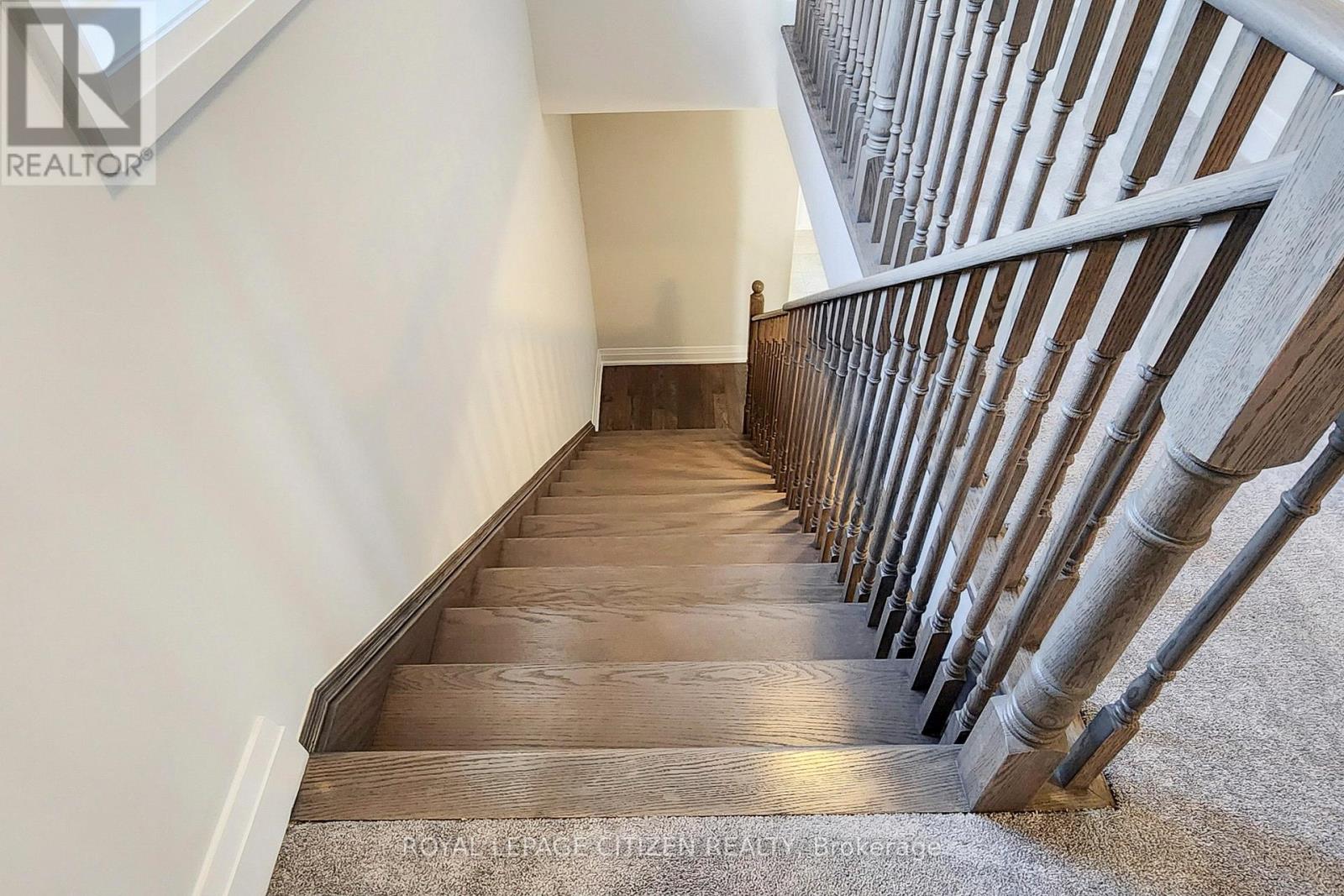 71 Butler Boulevard, Kawartha Lakes (Lindsay), Ontario  K9V 6A9 - Photo 22 - X12479235