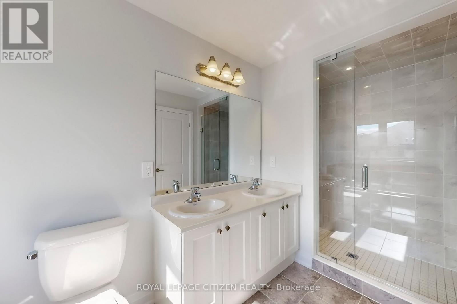 71 Butler Boulevard, Kawartha Lakes (Lindsay), Ontario  K9V 6A9 - Photo 28 - X12479235