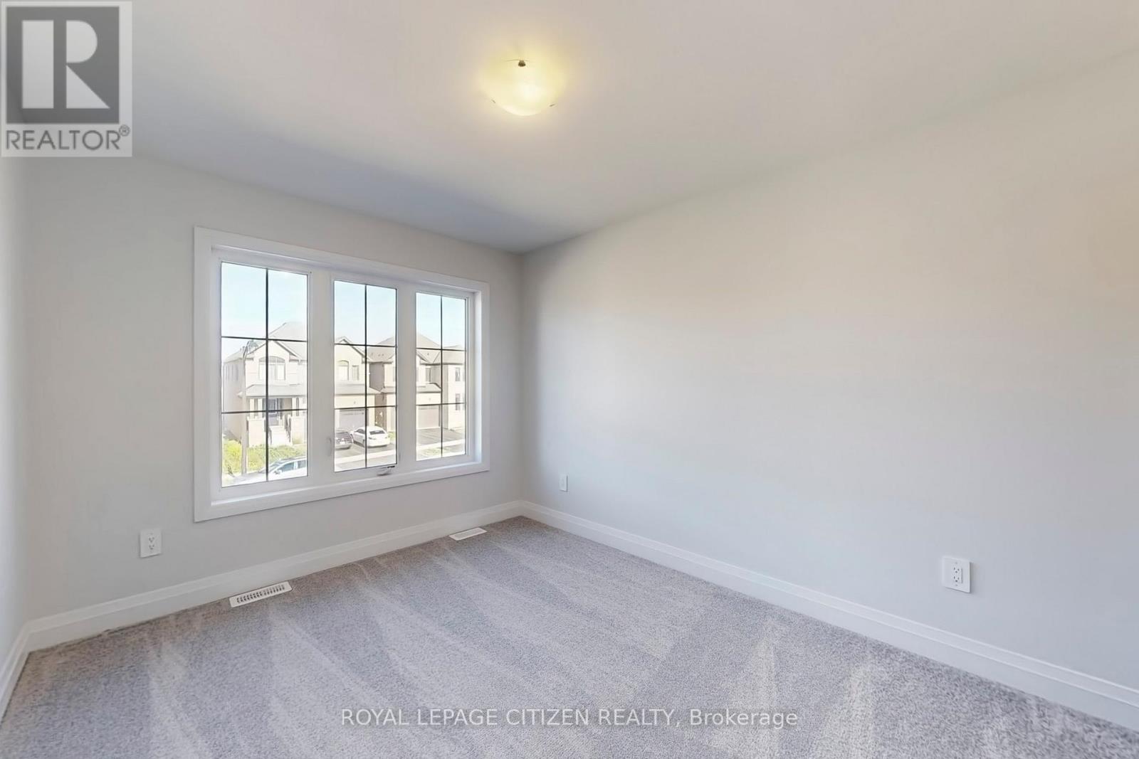 71 Butler Boulevard, Kawartha Lakes (Lindsay), Ontario  K9V 6A9 - Photo 30 - X12479235