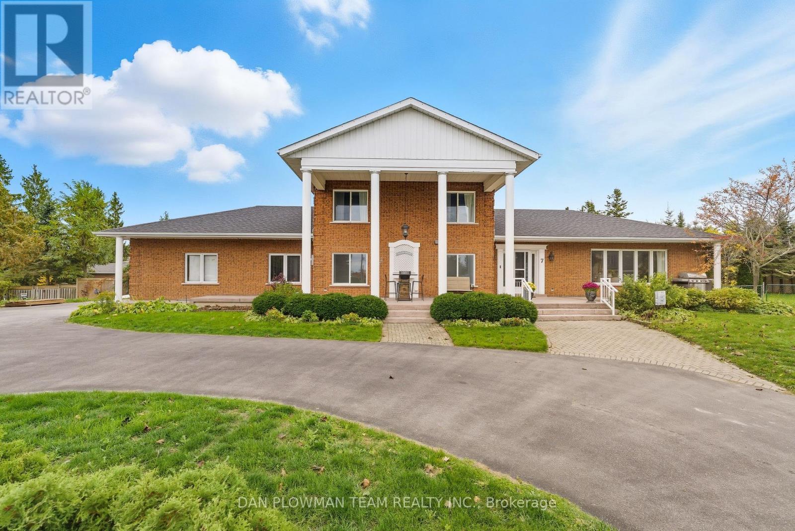 7 OLIVER COURT, kawartha lakes (lindsay), Ontario