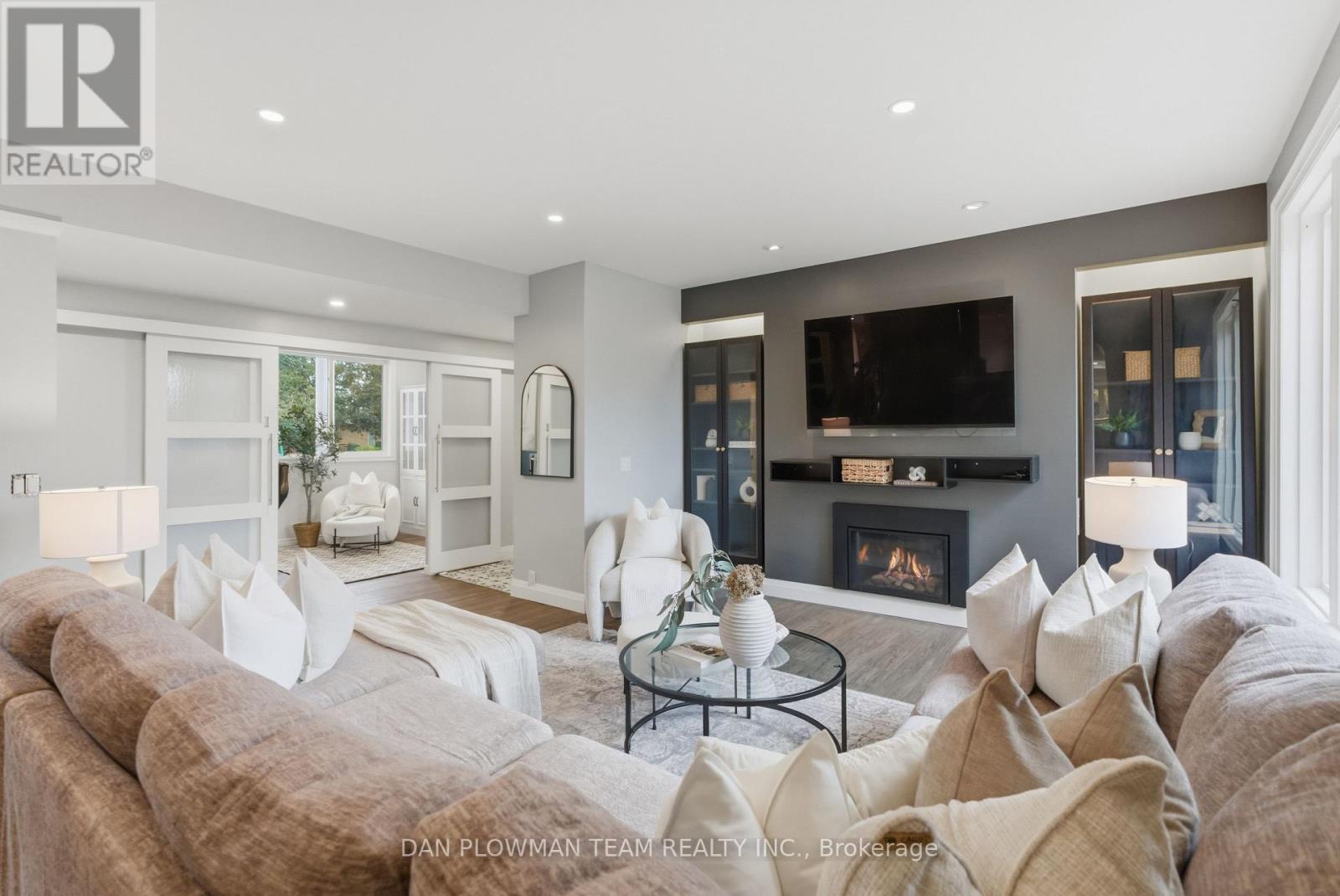 7 Oliver Court, Kawartha Lakes (Lindsay), Ontario  K9V 5V9 - Photo 14 - X12479301