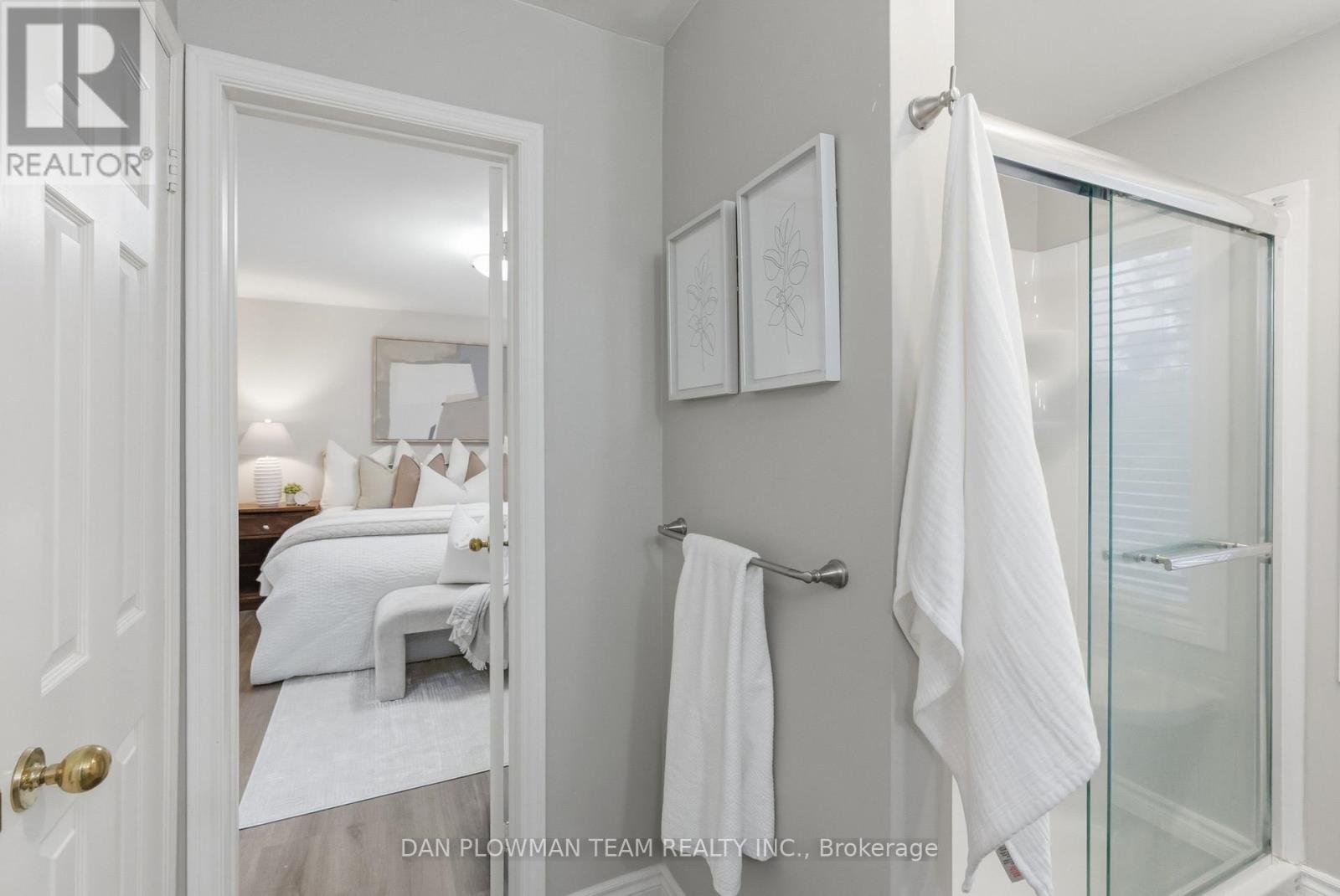 7 Oliver Court, Kawartha Lakes (Lindsay), Ontario  K9V 5V9 - Photo 25 - X12479301