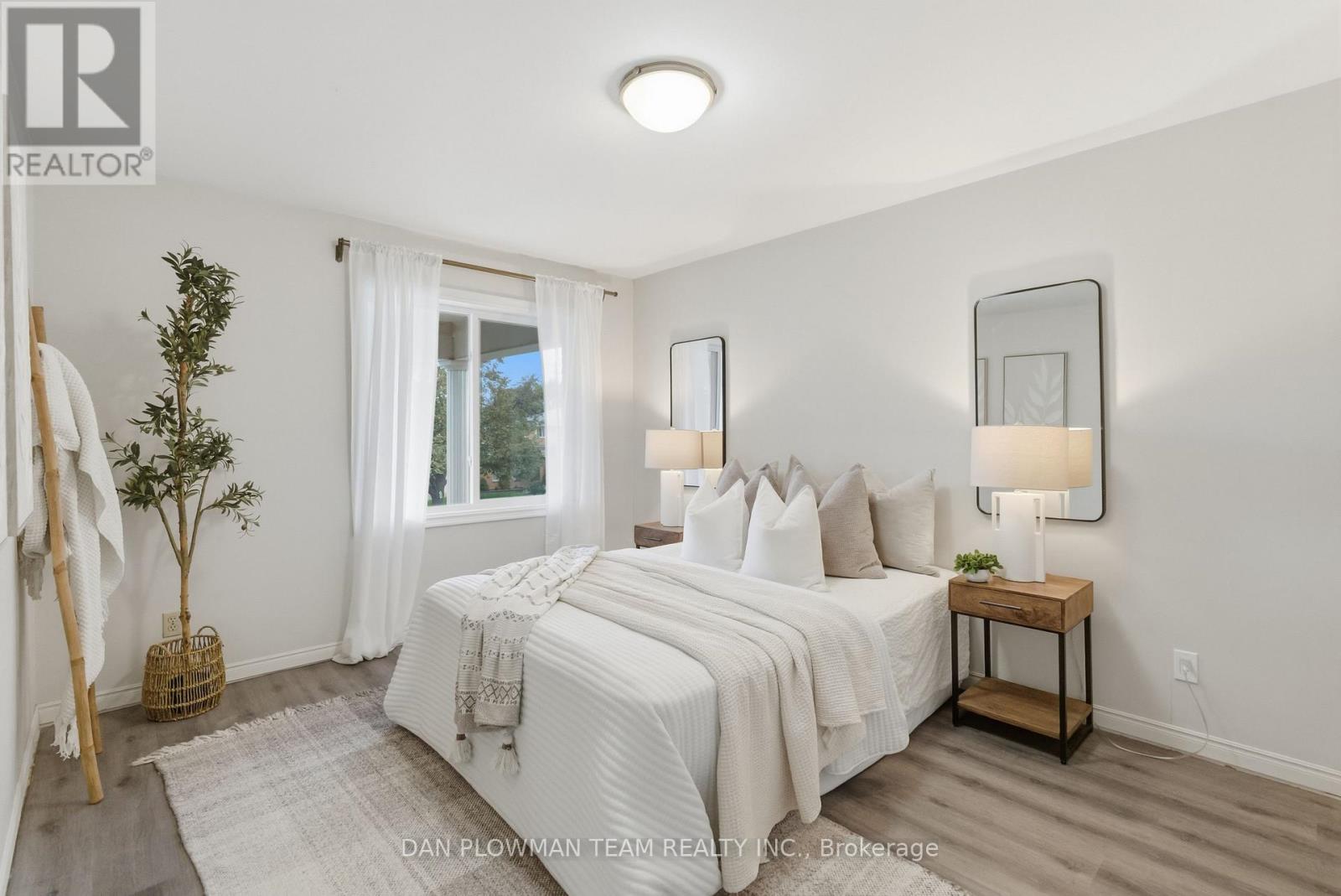 7 Oliver Court, Kawartha Lakes (Lindsay), Ontario  K9V 5V9 - Photo 26 - X12479301