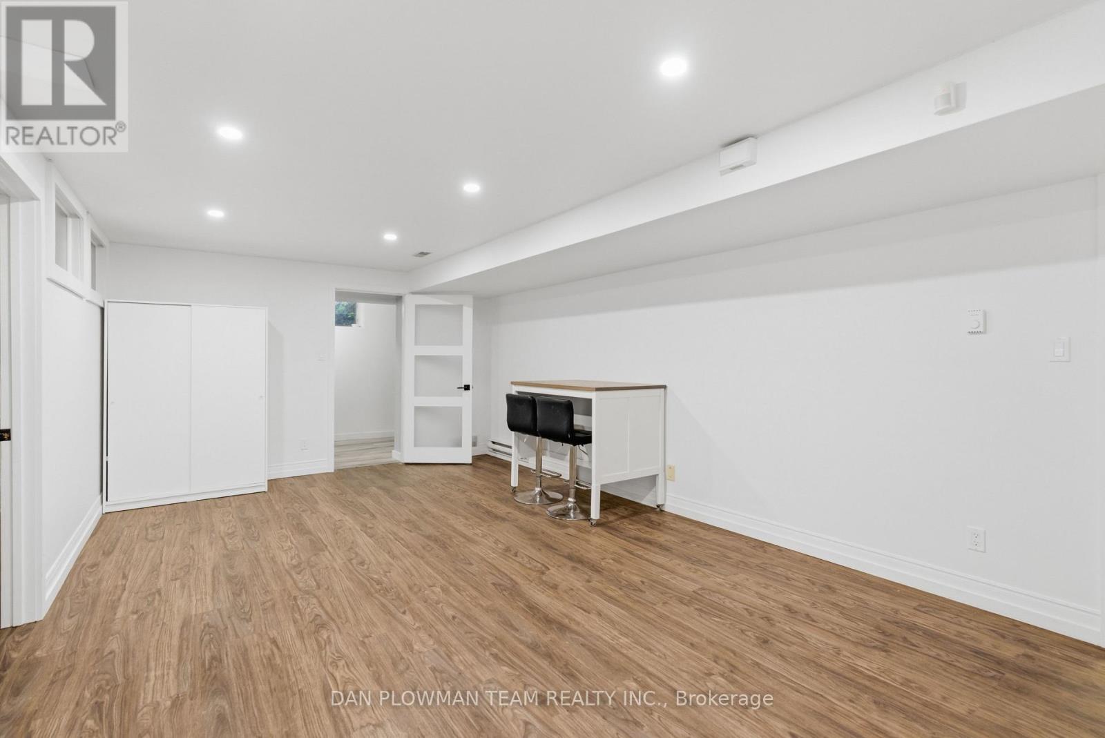 7 Oliver Court, Kawartha Lakes (Lindsay), Ontario  K9V 5V9 - Photo 32 - X12479301