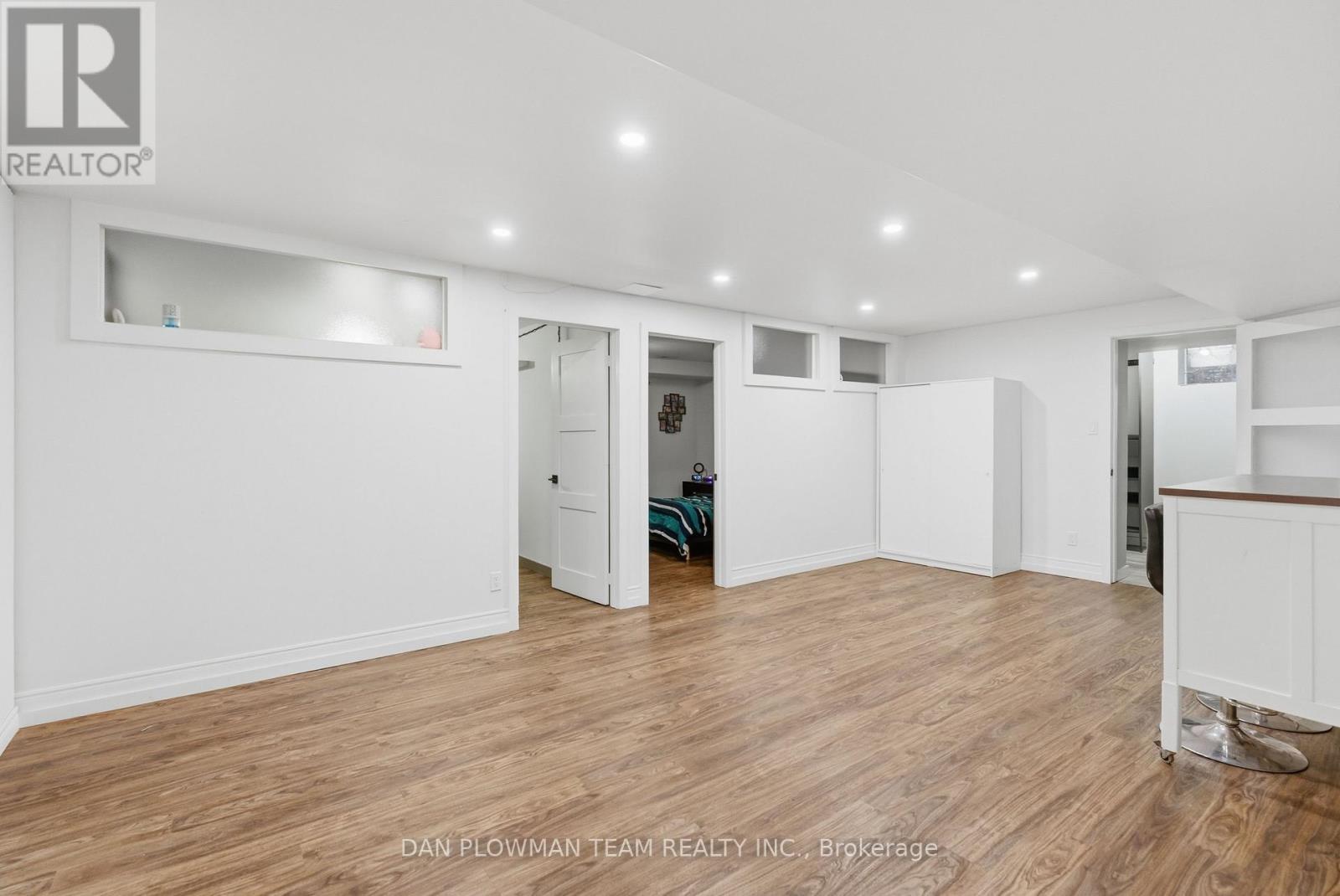 7 Oliver Court, Kawartha Lakes (Lindsay), Ontario  K9V 5V9 - Photo 33 - X12479301