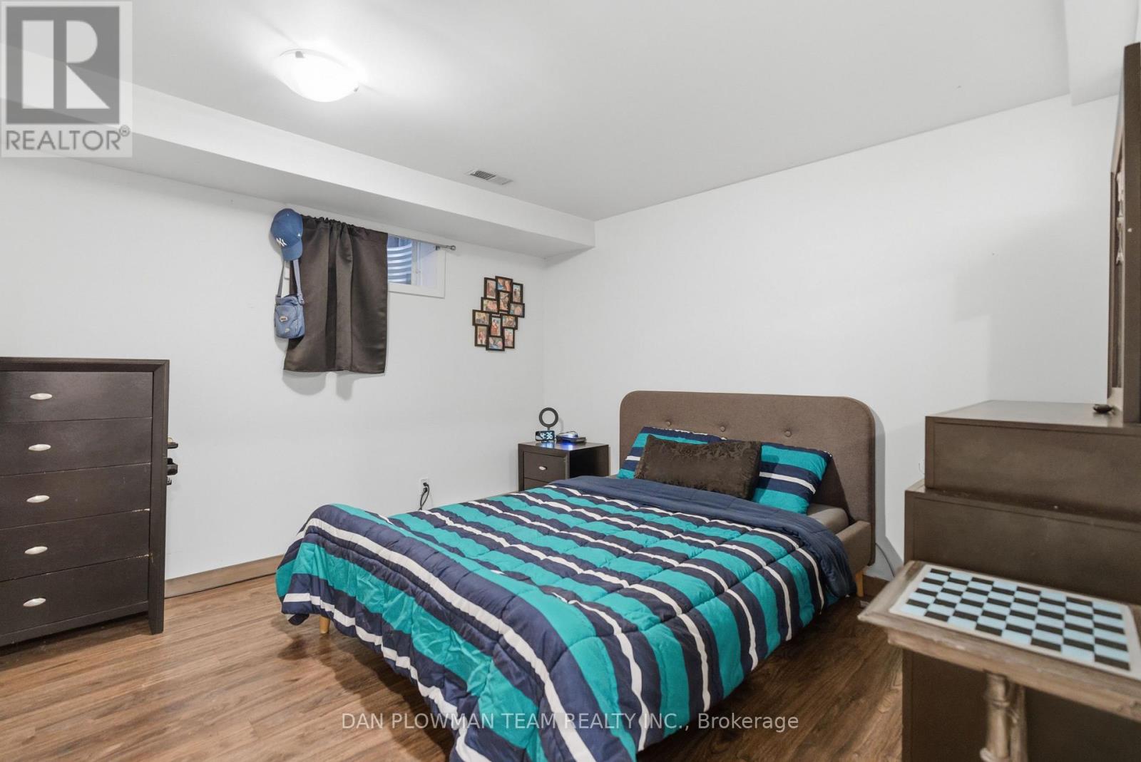 7 Oliver Court, Kawartha Lakes (Lindsay), Ontario  K9V 5V9 - Photo 39 - X12479301