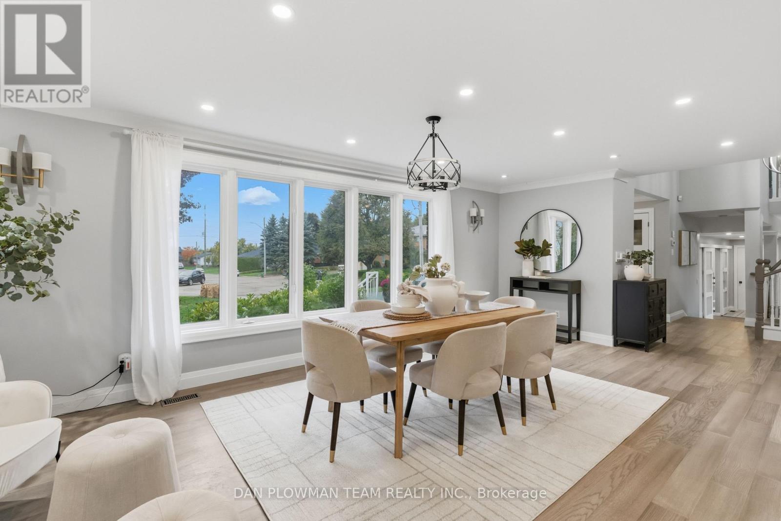 7 Oliver Court, Kawartha Lakes (Lindsay), Ontario  K9V 5V9 - Photo 7 - X12479301