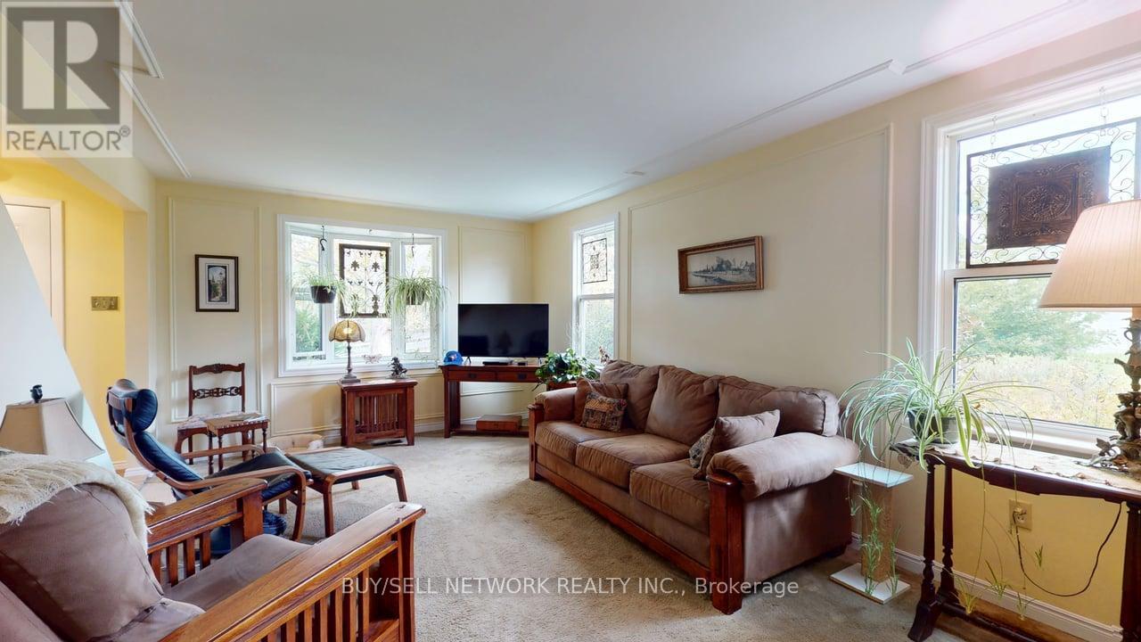 947 Division Road, Otonabee-South Monaghan, Ontario  K0L 2H0 - Photo 19 - X12479554