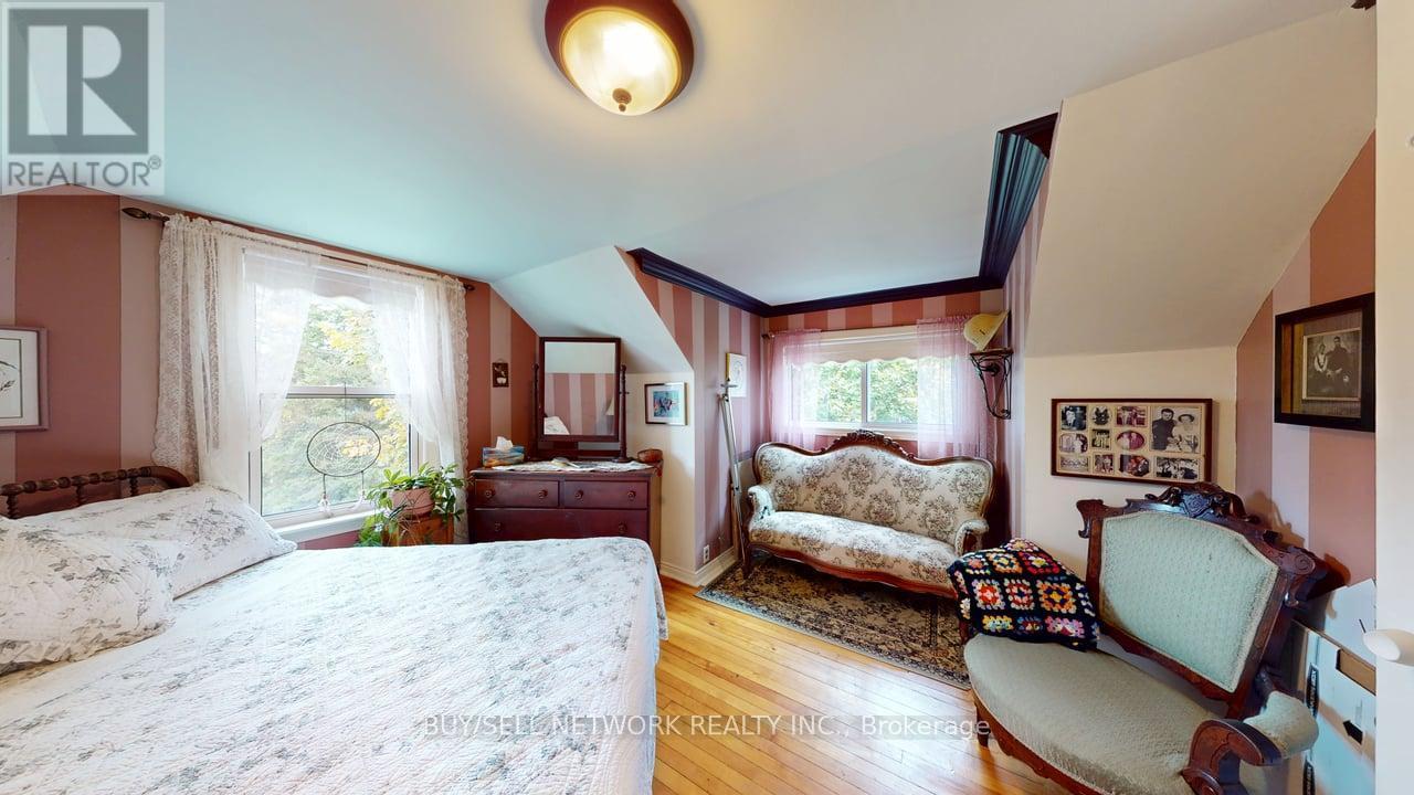 947 Division Road, Otonabee-South Monaghan, Ontario  K0L 2H0 - Photo 24 - X12479554