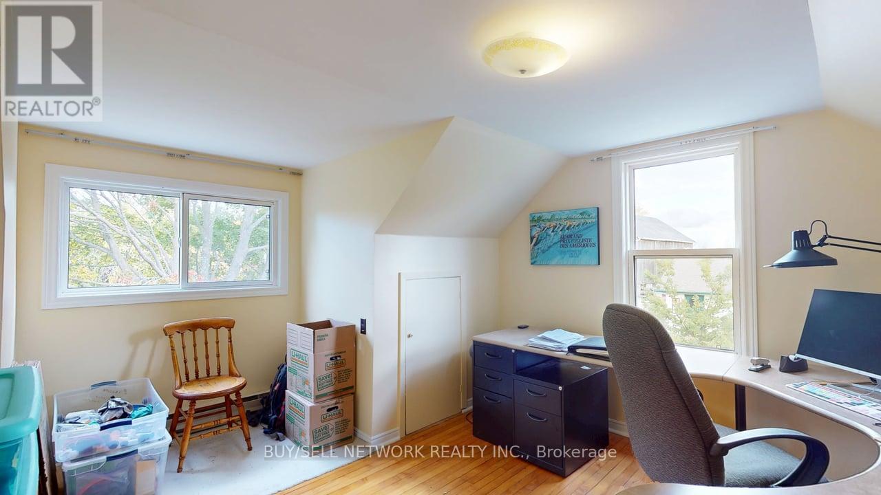 947 Division Road, Otonabee-South Monaghan, Ontario  K0L 2H0 - Photo 27 - X12479554