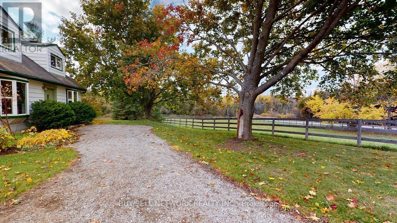 947 Division Road, Otonabee-South Monaghan, Ontario  K0L 2H0 - Photo 38 - X12479554