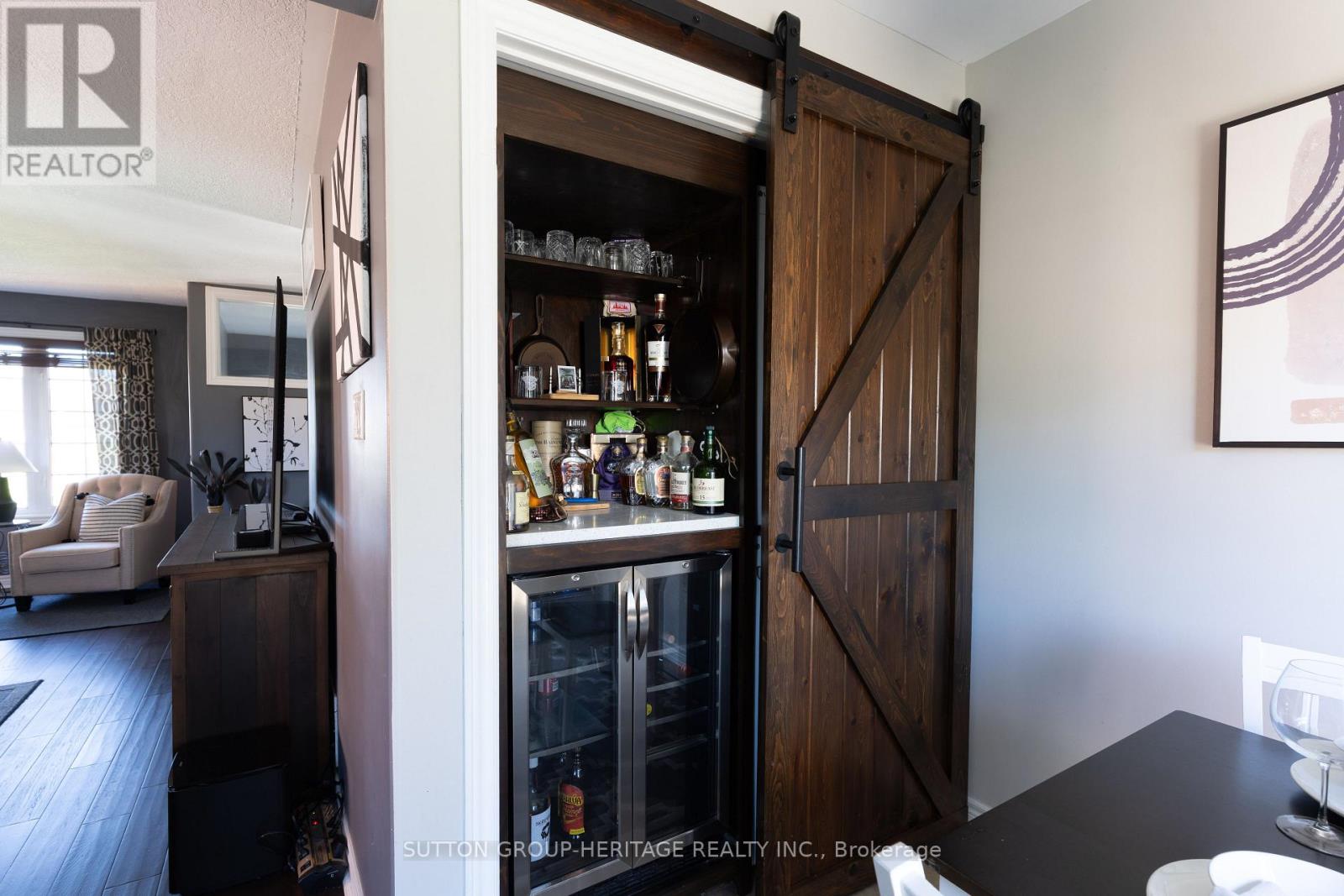 99 Sweetnam Drive, Kawartha Lakes (Lindsay), Ontario  K9V 0A6 - Photo 10 - X12479915