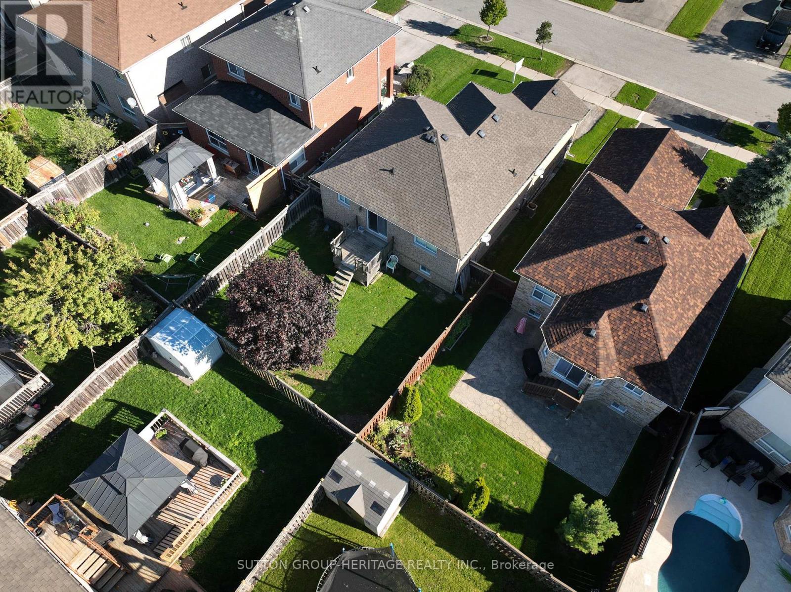 99 Sweetnam Drive, Kawartha Lakes (Lindsay), Ontario  K9V 0A6 - Photo 26 - X12479915