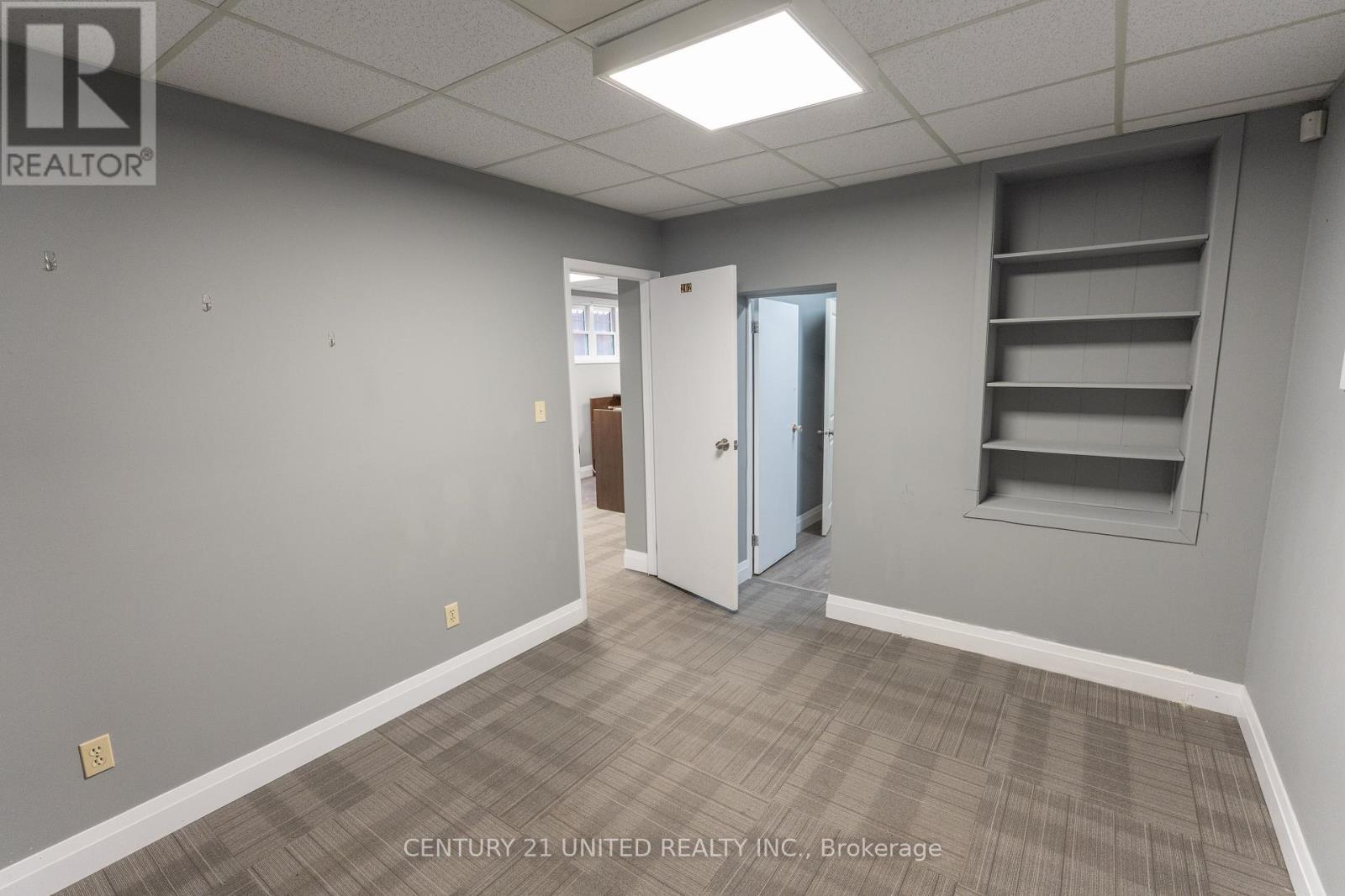 310 Rubidge Street, Peterborough (Town Ward 3), Ontario  K9J 3P4 - Photo 13 - X12480090