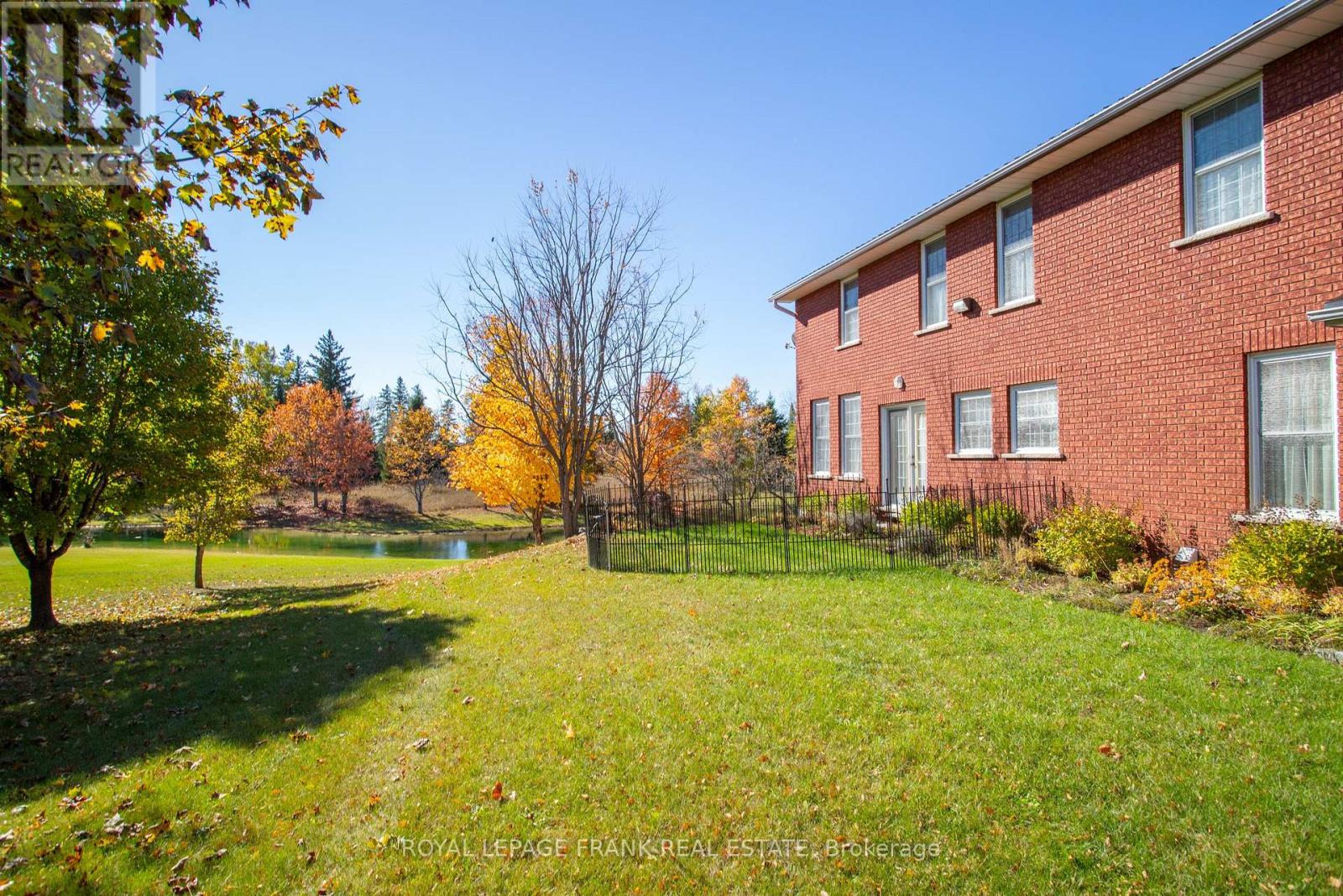 556 Hwy 7a Highway, Kawartha Lakes (Manvers), Ontario  L0A 1A0 - Photo 16 - X12480395