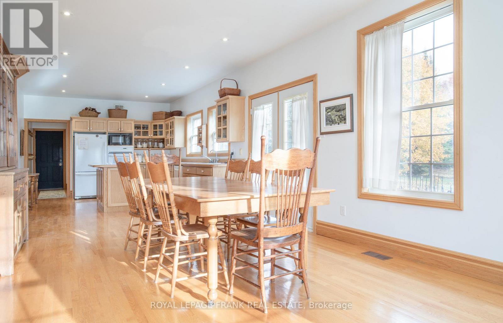 556 Hwy 7a Highway, Kawartha Lakes (Manvers), Ontario  L0A 1A0 - Photo 21 - X12480395