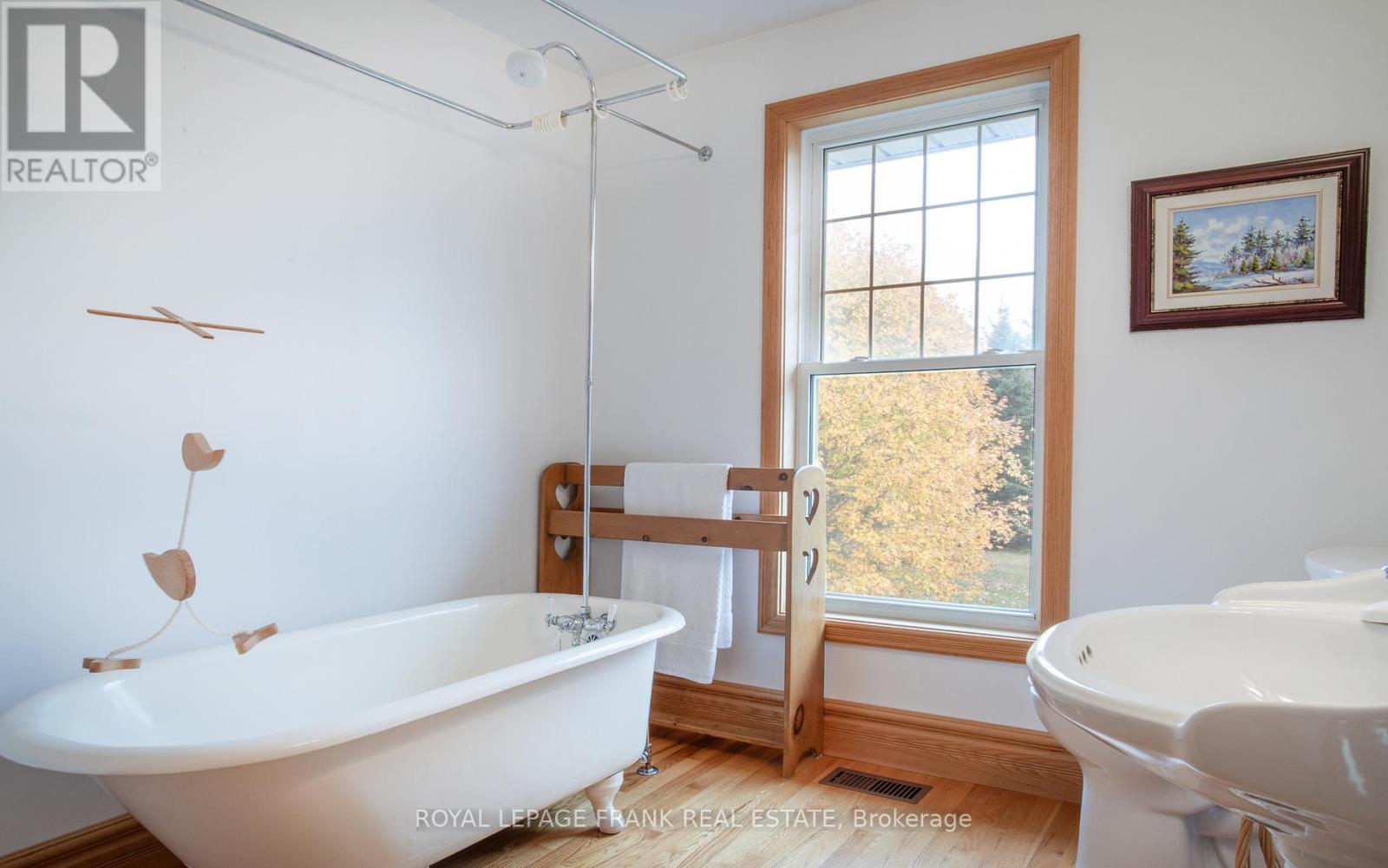 556 Hwy 7a Highway, Kawartha Lakes (Manvers), Ontario  L0A 1A0 - Photo 36 - X12480395