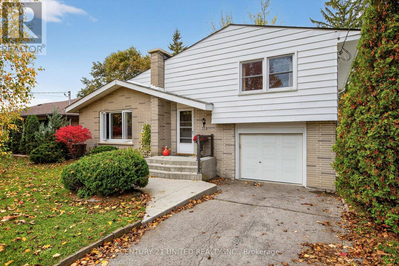 715 Stannor Drive, Peterborough (Town Ward 3), Ontario  K9J 4S9 - Photo 2 - X12480474