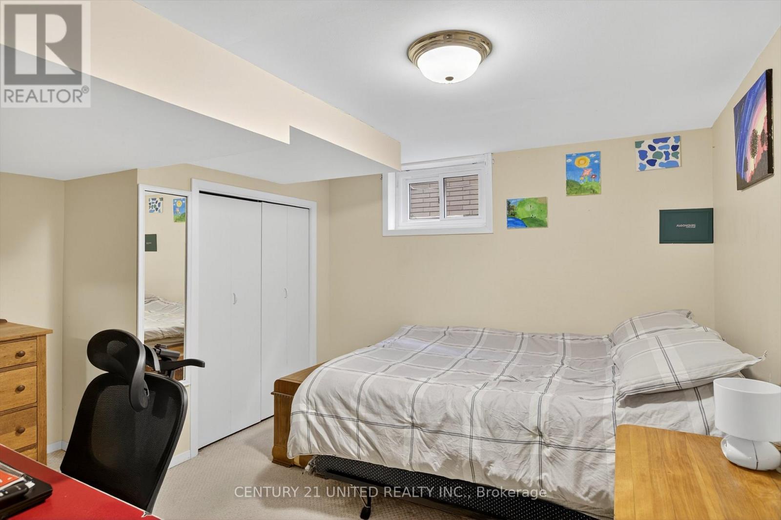 715 Stannor Drive, Peterborough (Town Ward 3), Ontario  K9J 4S9 - Photo 22 - X12480474