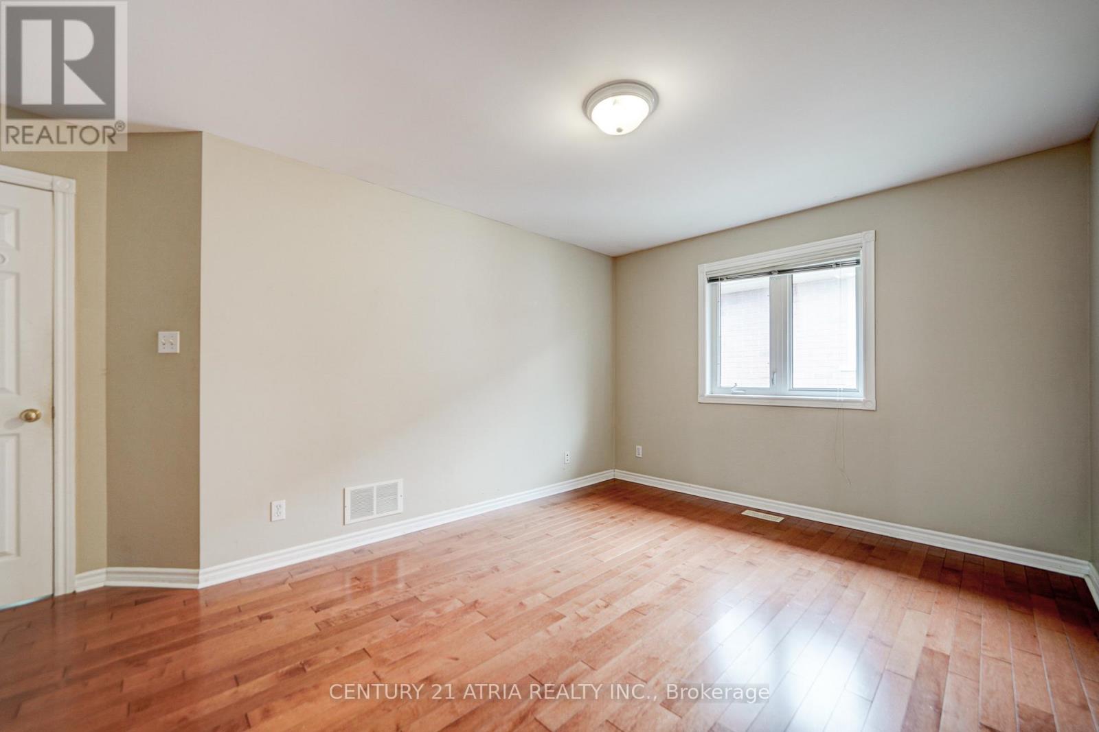 1654 Ravenwood Drive, Peterborough (Monaghan Ward 2), Ontario  K9K 2R1 - Photo 13 - X12480388