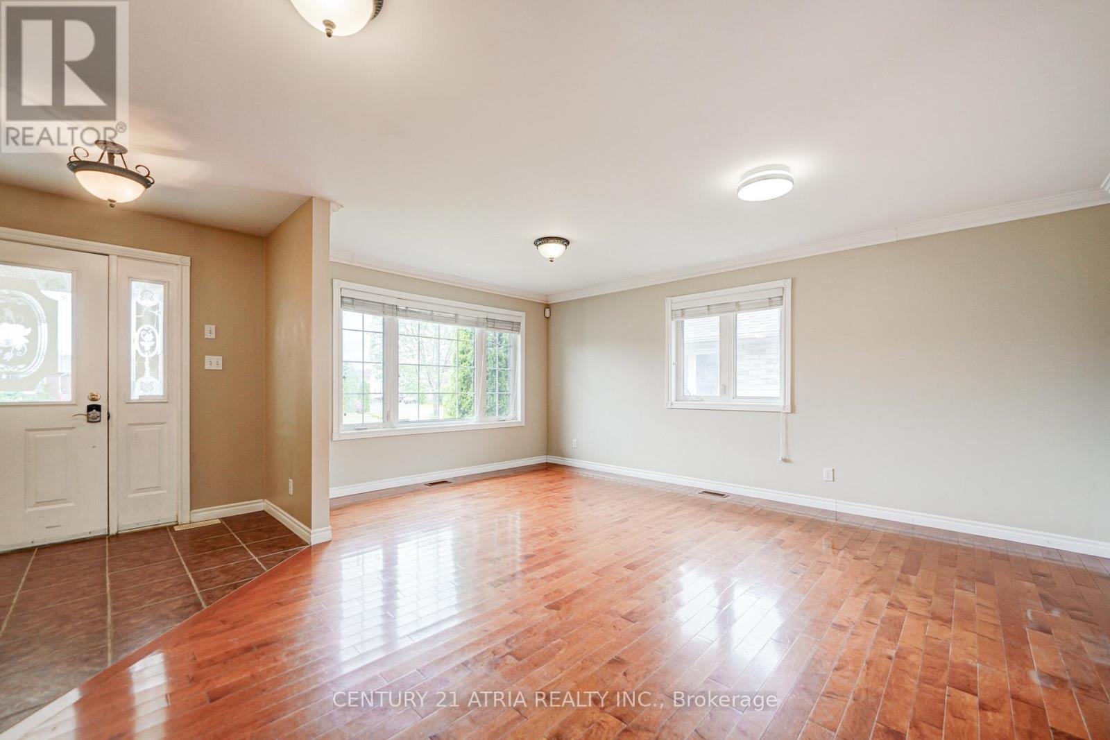 1654 Ravenwood Drive, Peterborough (Monaghan Ward 2), Ontario  K9K 2R1 - Photo 3 - X12480388