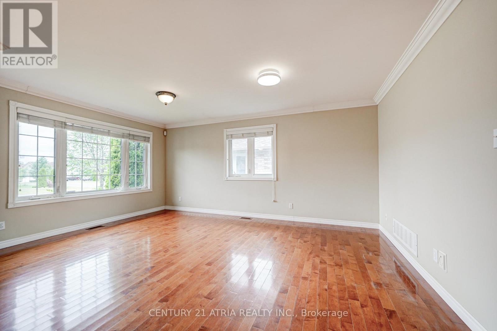 1654 Ravenwood Drive, Peterborough (Monaghan Ward 2), Ontario  K9K 2R1 - Photo 4 - X12480388