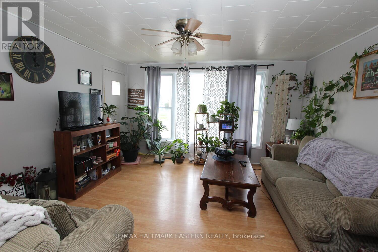 4 Orange Street, Havelock-Belmont-Methuen (Havelock), Ontario  K0L 1Z0 - Photo 18 - X12480624