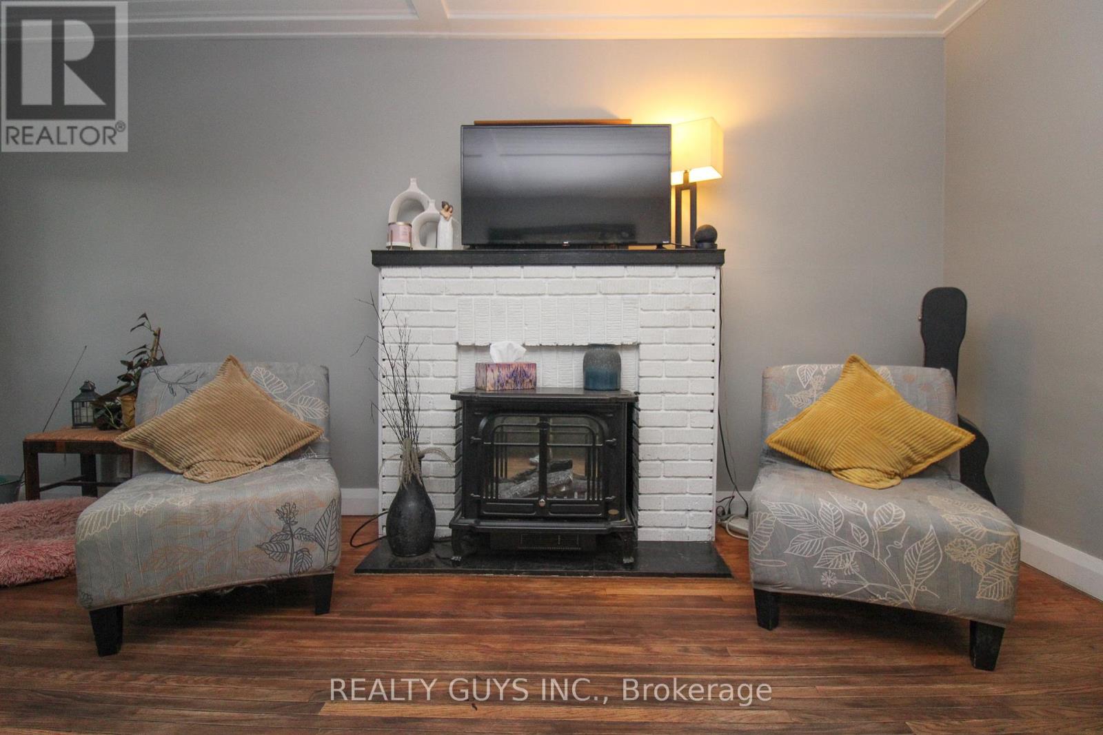 502 Wellington Street, Peterborough (Northcrest Ward 5), Ontario  K9H 5C5 - Photo 25 - X12480670