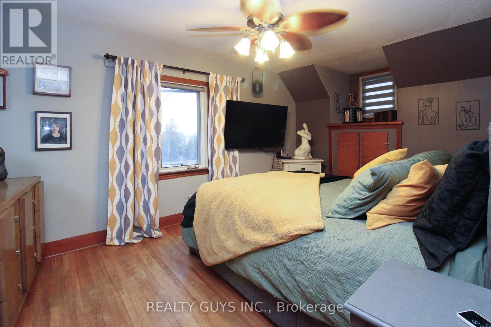 502 Wellington Street, Peterborough (Northcrest Ward 5), Ontario  K9H 5C5 - Photo 30 - X12480670