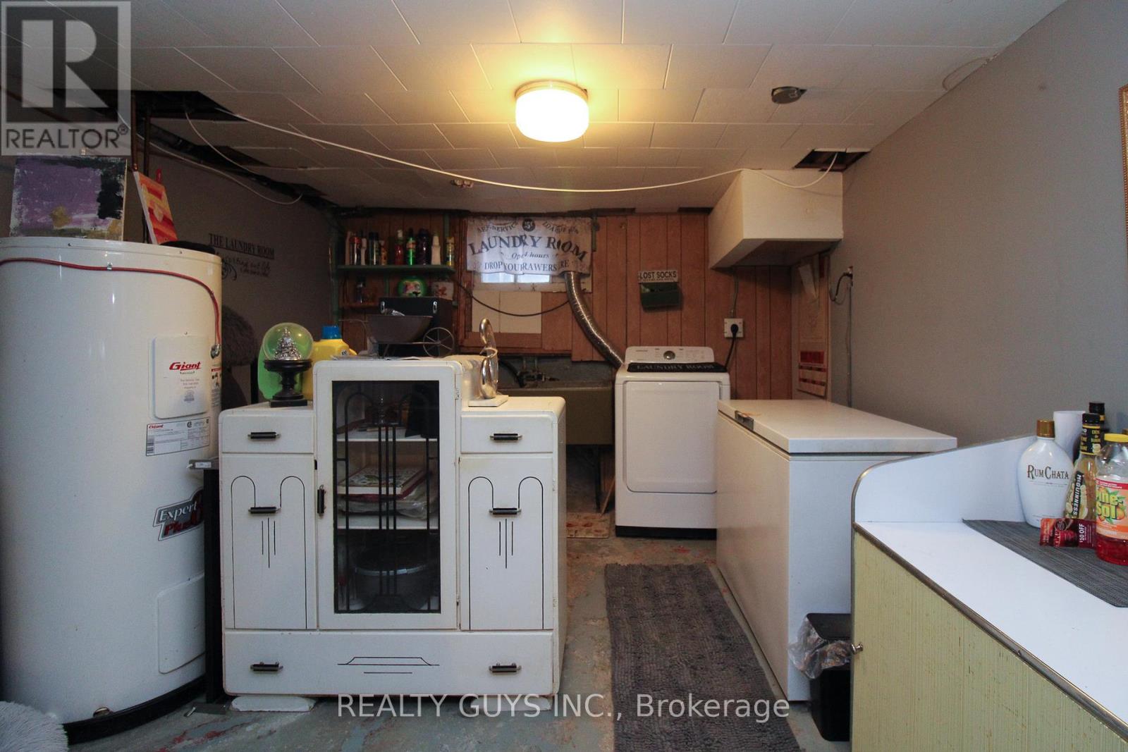 502 Wellington Street, Peterborough (Northcrest Ward 5), Ontario  K9H 5C5 - Photo 38 - X12480670