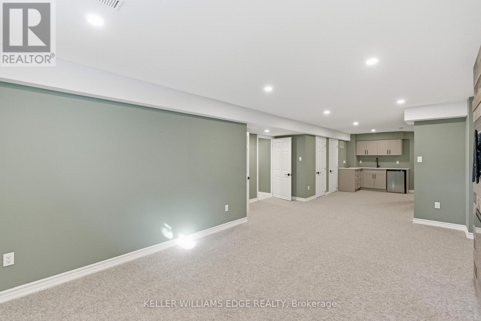 62 Browview Drive, Hamilton (Waterdown), Ontario  L1B 1L9 - Photo 32 - X12480502