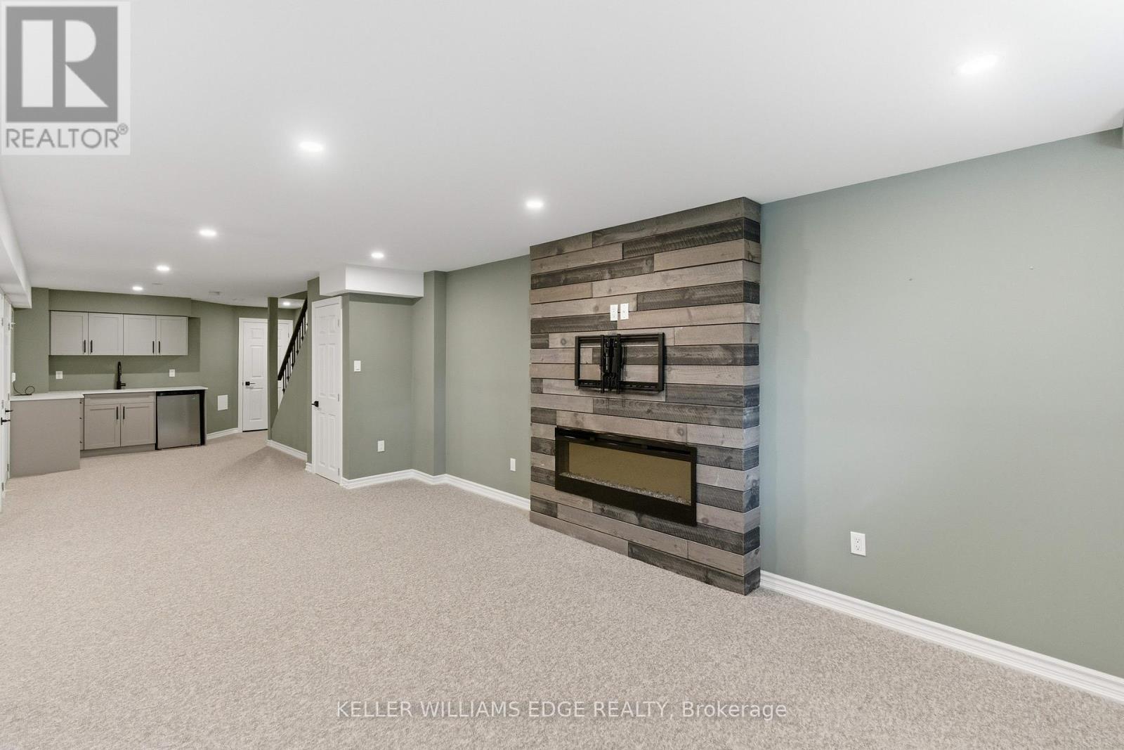 62 Browview Drive, Hamilton (Waterdown), Ontario  L1B 1L9 - Photo 35 - X12480502