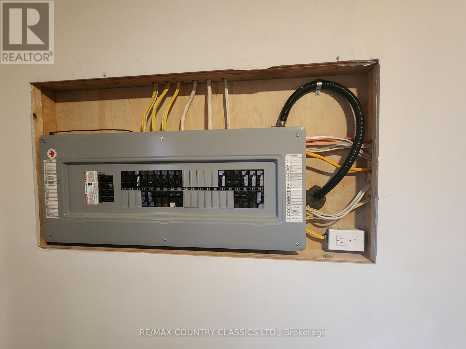 338 Detlor Road, Bancroft (Dungannon Ward), Ontario  K0L 2S0 - Photo 31 - X12480743