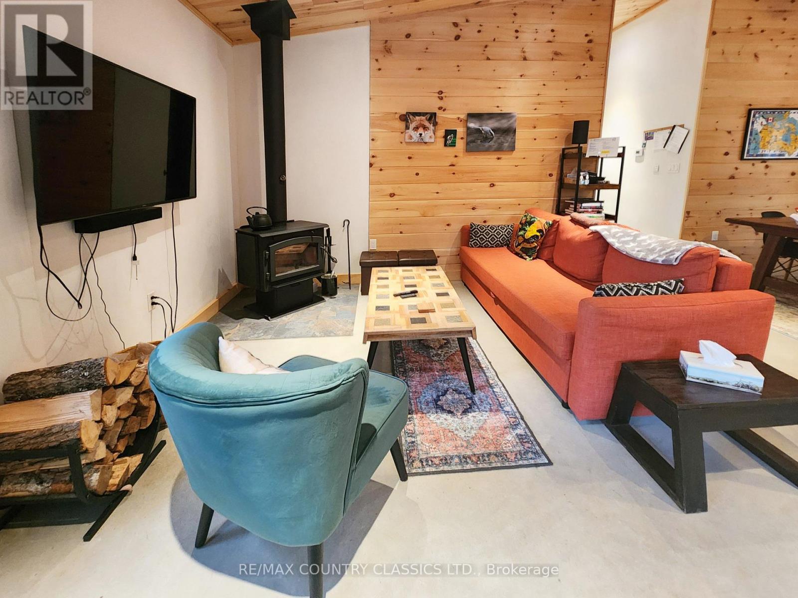 338 Detlor Road, Bancroft (Dungannon Ward), Ontario  K0L 2S0 - Photo 6 - X12480743