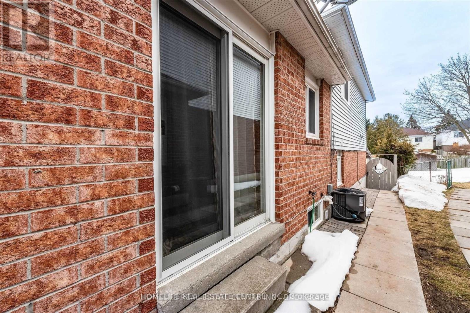 79 Hart Boulevard S, Clarington (Newcastle), Ontario  L1B 1E4 - Photo 26 - E12480860