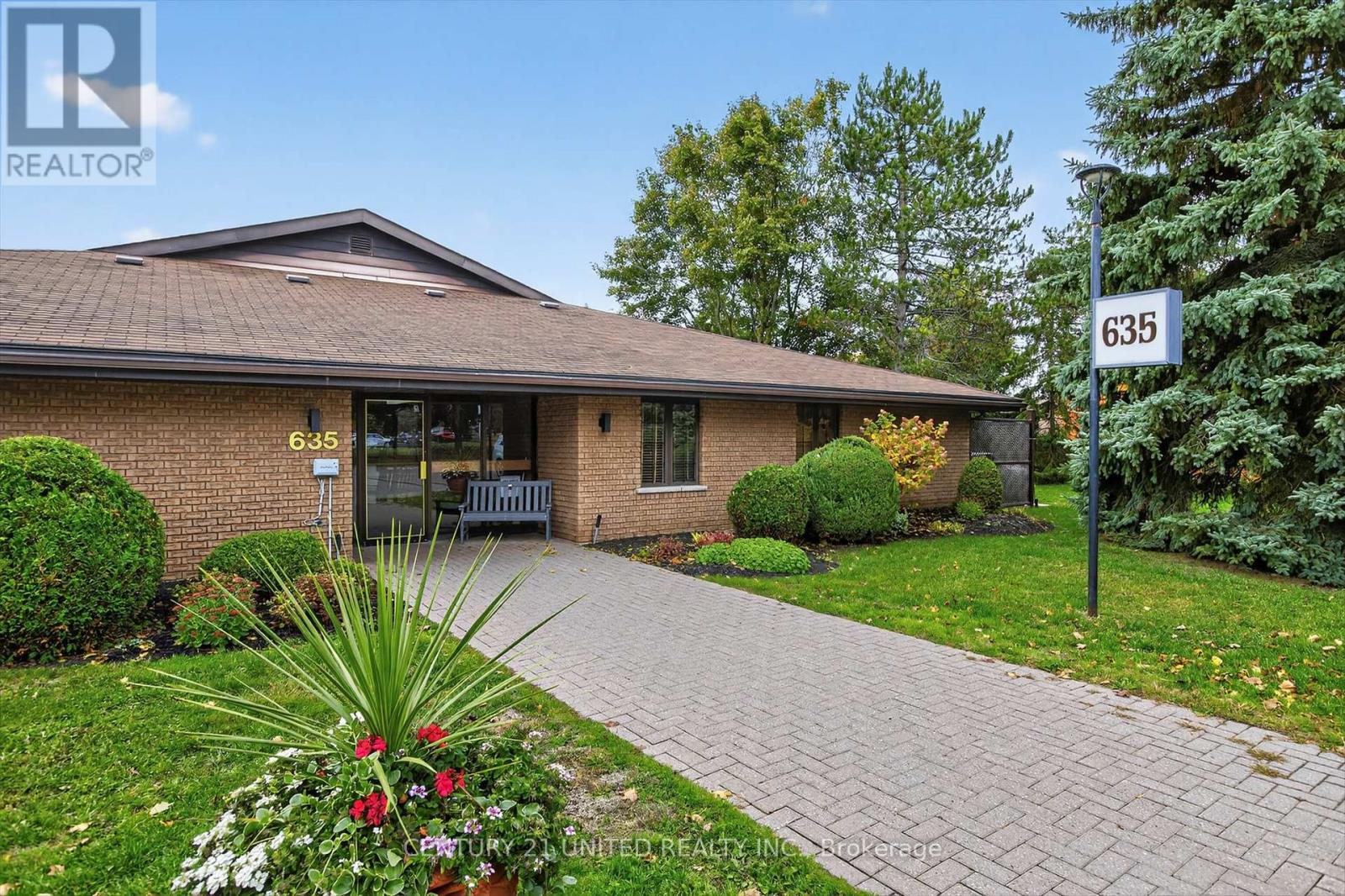 8 - 635 Whitaker Street, Peterborough (Ashburnham Ward 4), Ontario  K9H 7L5 - Photo 1 - X12480942