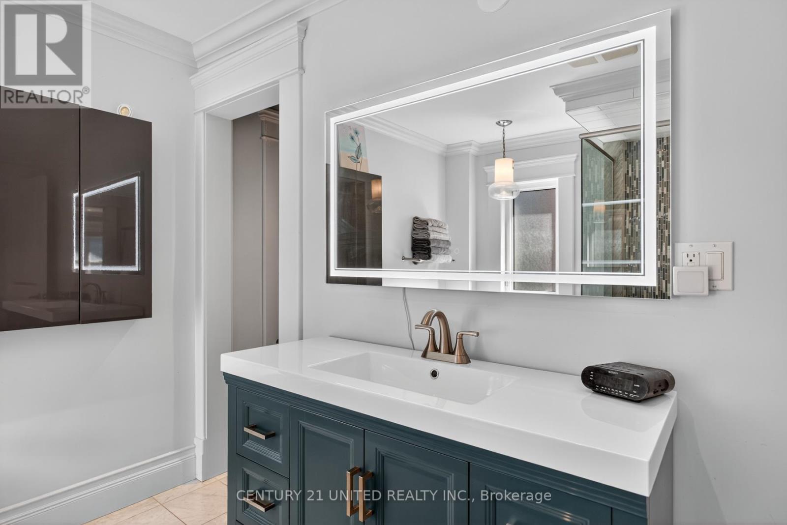 317 Margaret Avenue, Peterborough (Town Ward 3), Ontario  K9J 5H1 - Photo 24 - X12481045