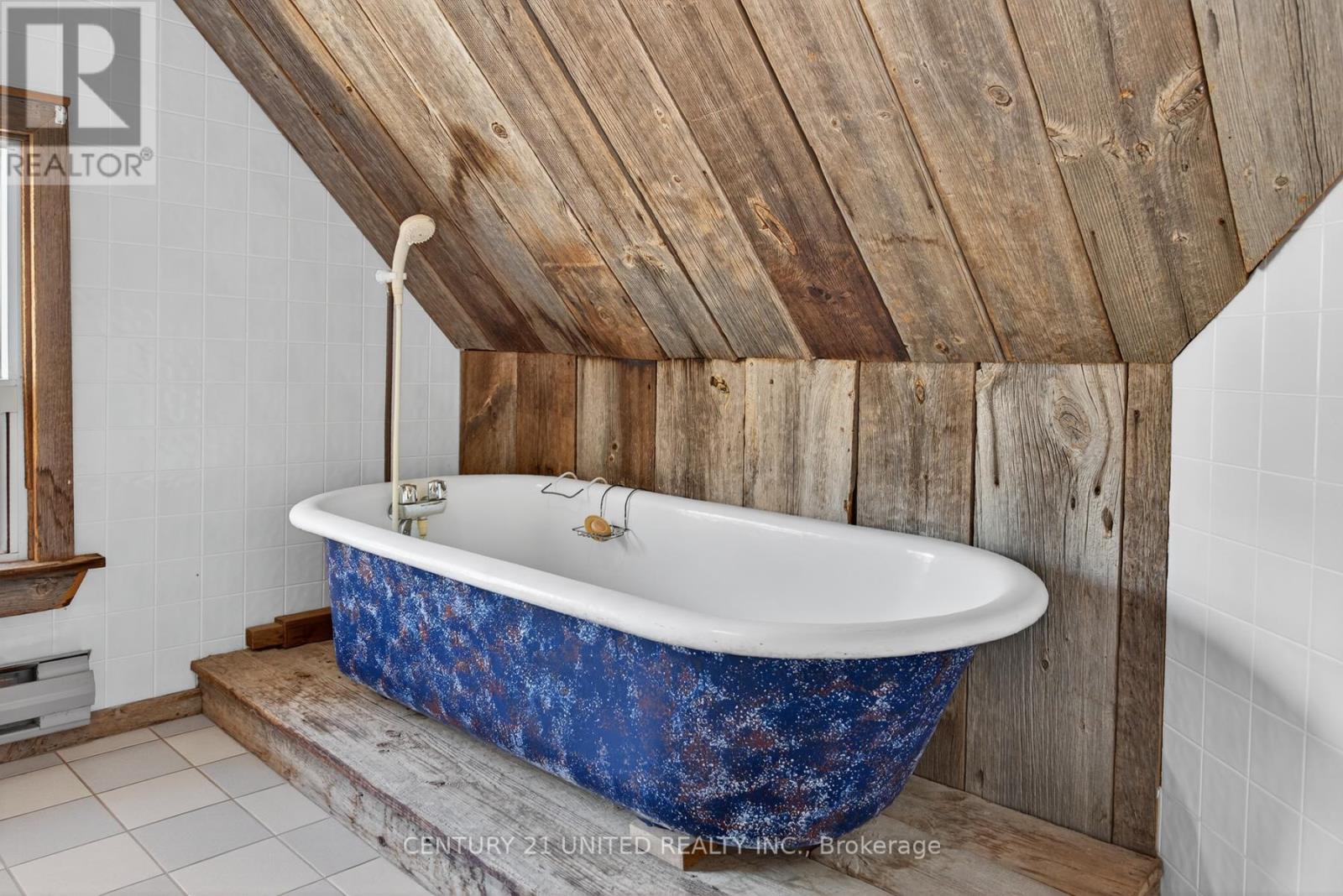 317 Margaret Avenue, Peterborough (Town Ward 3), Ontario  K9J 5H1 - Photo 32 - X12481045