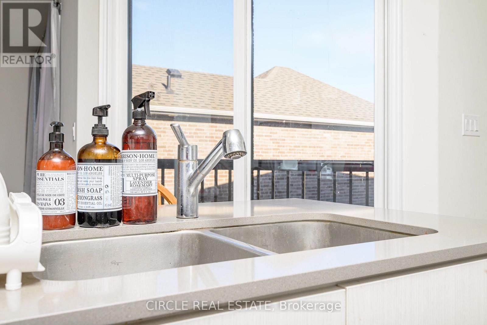 720 Whetstone Lane, Peterborough (Northcrest Ward 5), Ontario  K9H 0G4 - Photo 22 - X12480920