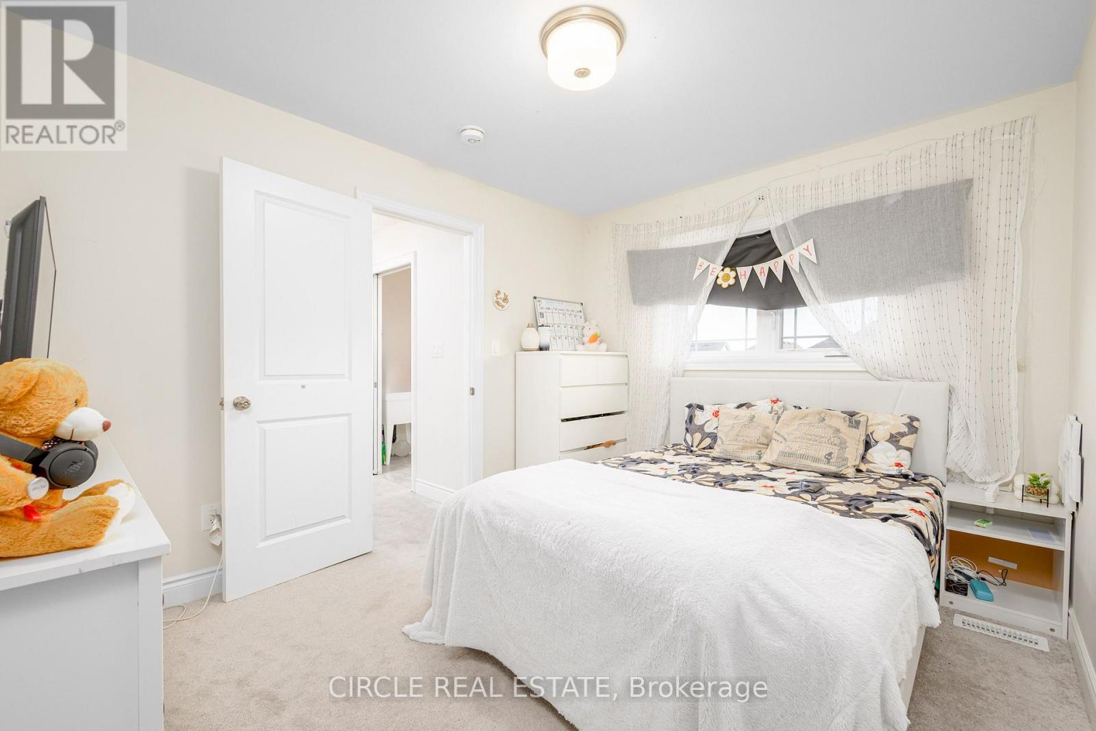 720 Whetstone Lane, Peterborough (Northcrest Ward 5), Ontario  K9H 0G4 - Photo 33 - X12480920