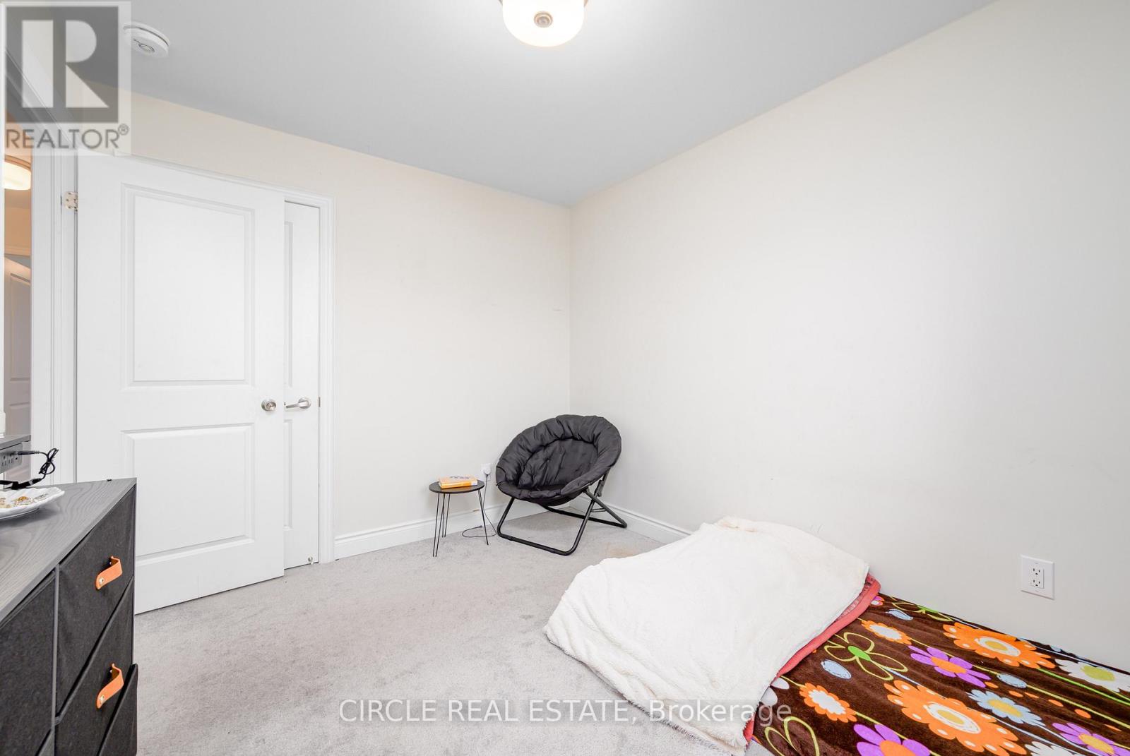 720 Whetstone Lane, Peterborough (Northcrest Ward 5), Ontario  K9H 0G4 - Photo 35 - X12480920