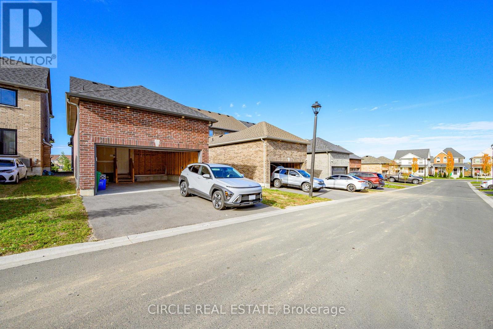 720 Whetstone Lane, Peterborough (Northcrest Ward 5), Ontario  K9H 0G4 - Photo 40 - X12480920