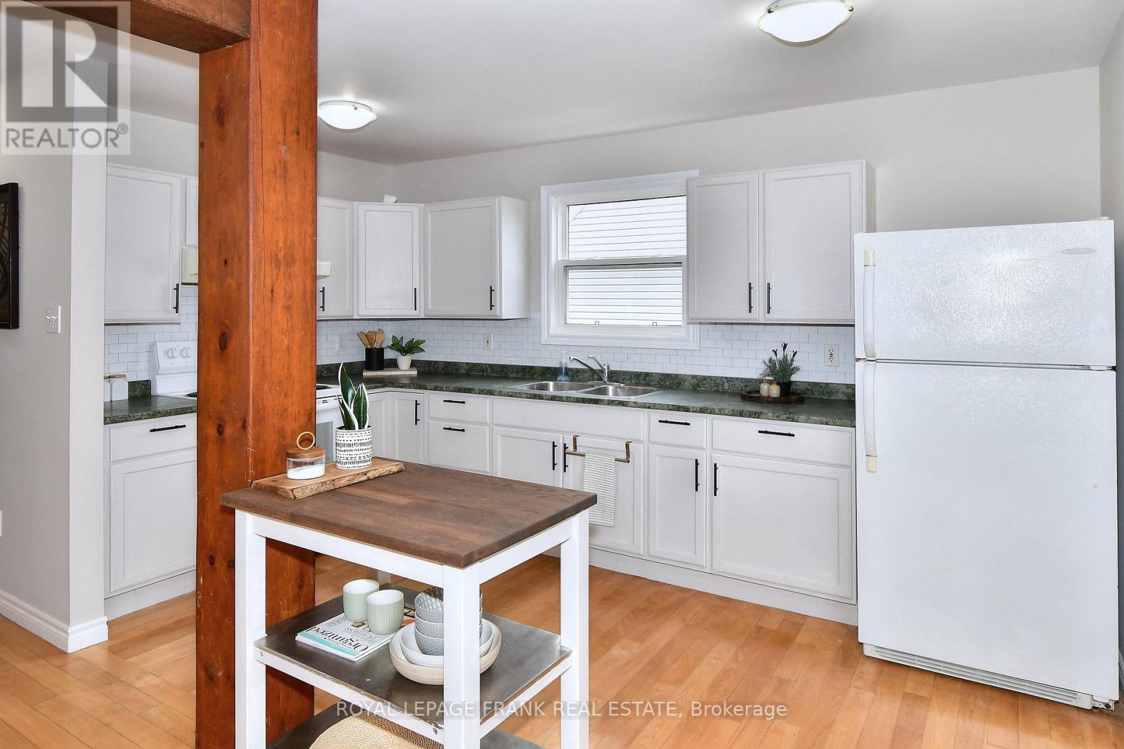 475 Brioux Avenue, Peterborough (Otonabee Ward 1), Ontario  K9J 4G6 - Photo 17 - X12481112