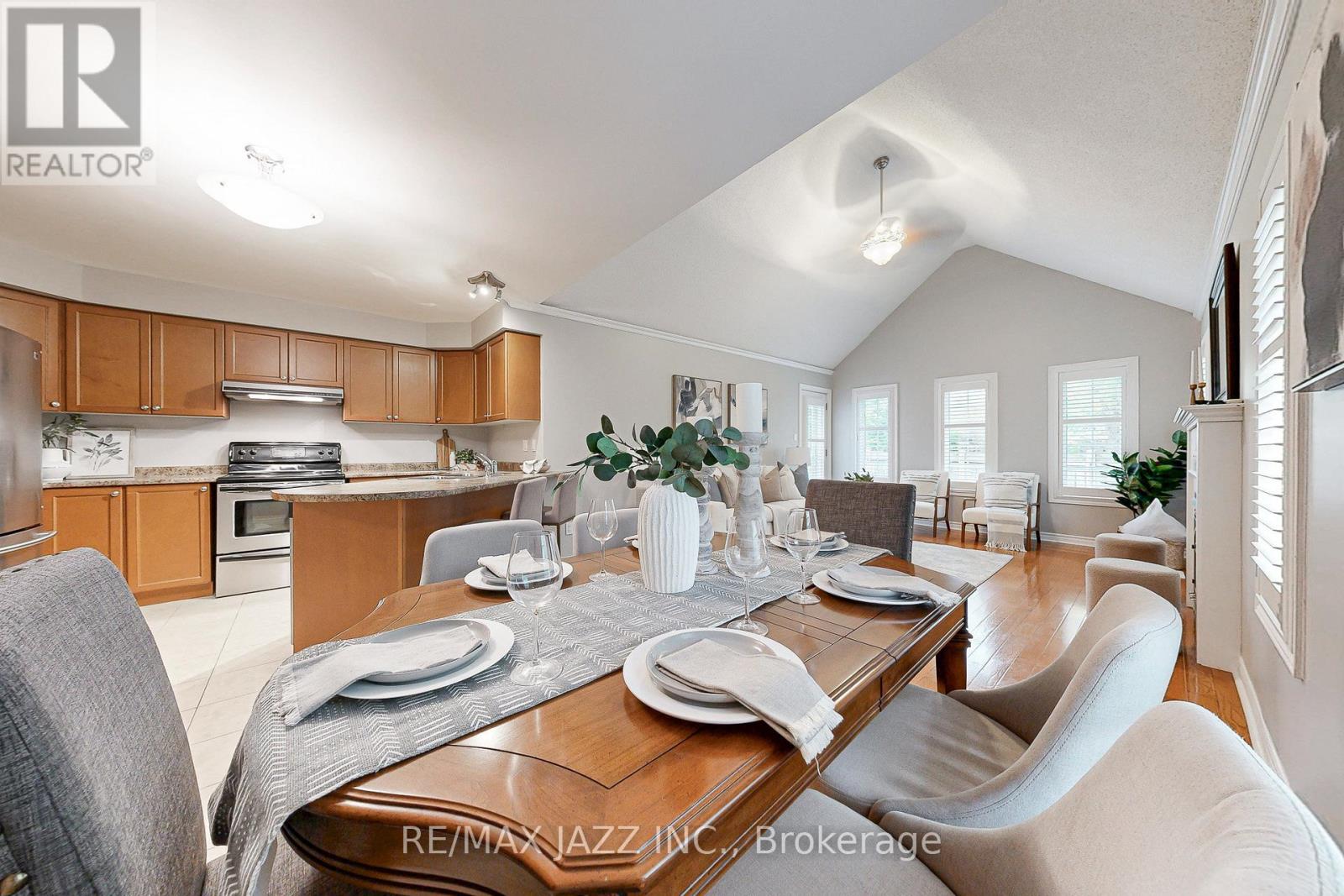 9 - 350 Lakebreeze Drive, Clarington (Newcastle), Ontario  L1B 0A2 - Photo 12 - E12481296