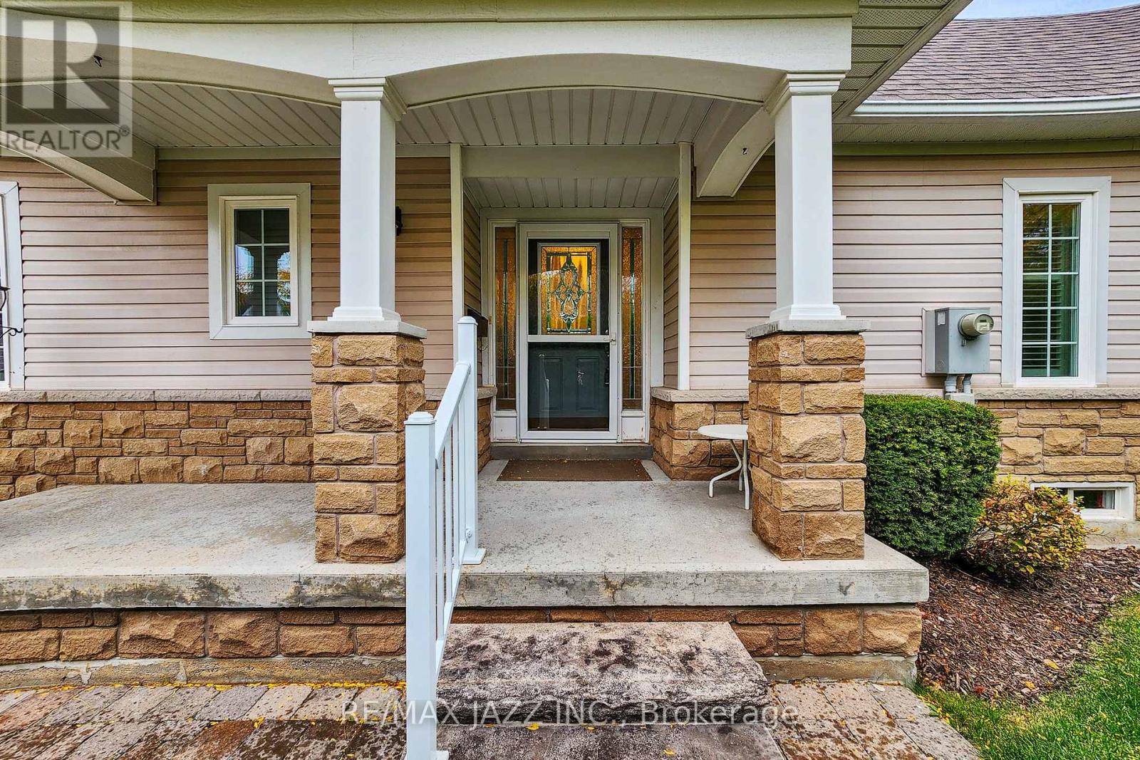 9 - 350 Lakebreeze Drive, Clarington (Newcastle), Ontario  L1B 0A2 - Photo 43 - E12481296